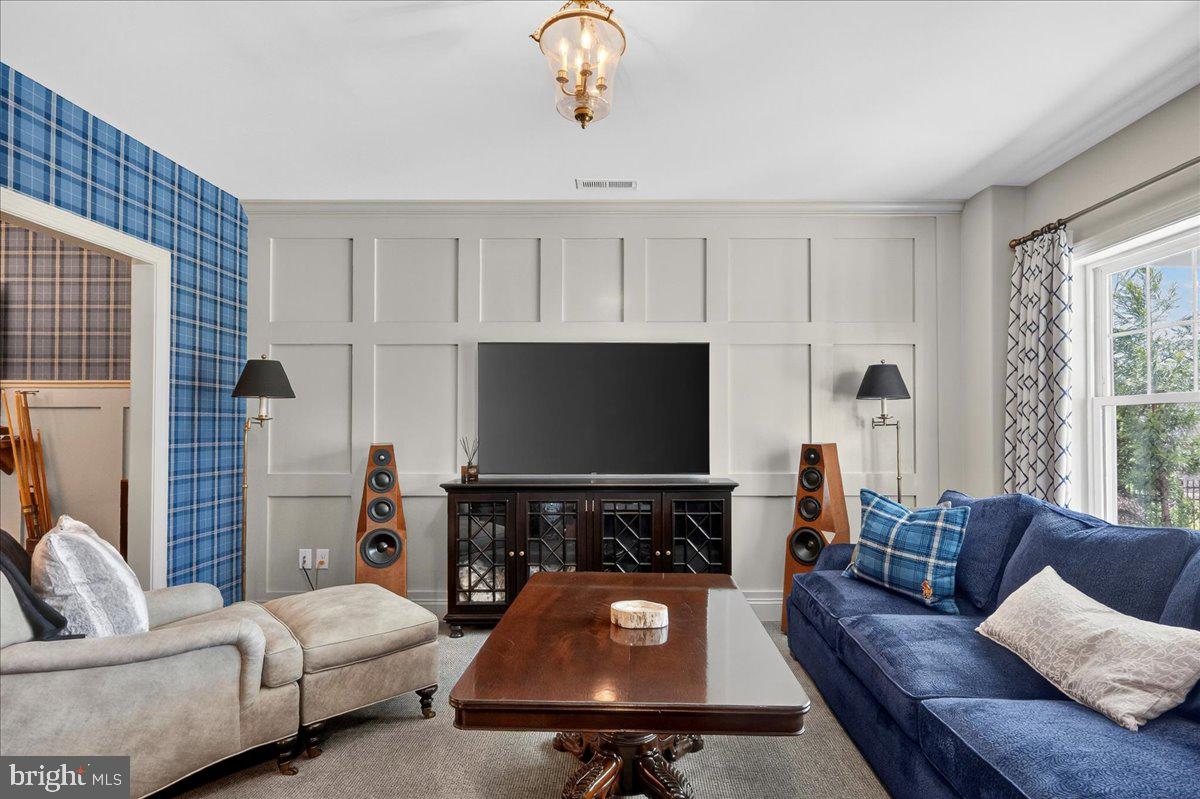 CHAPEL HILL - Residential