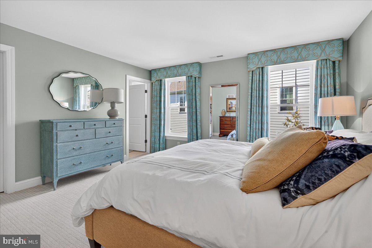 CHAPEL HILL - Residential