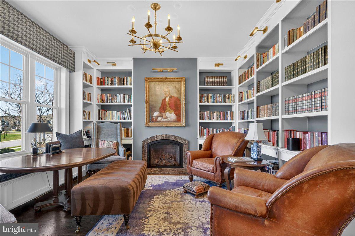 CHAPEL HILL - Residential