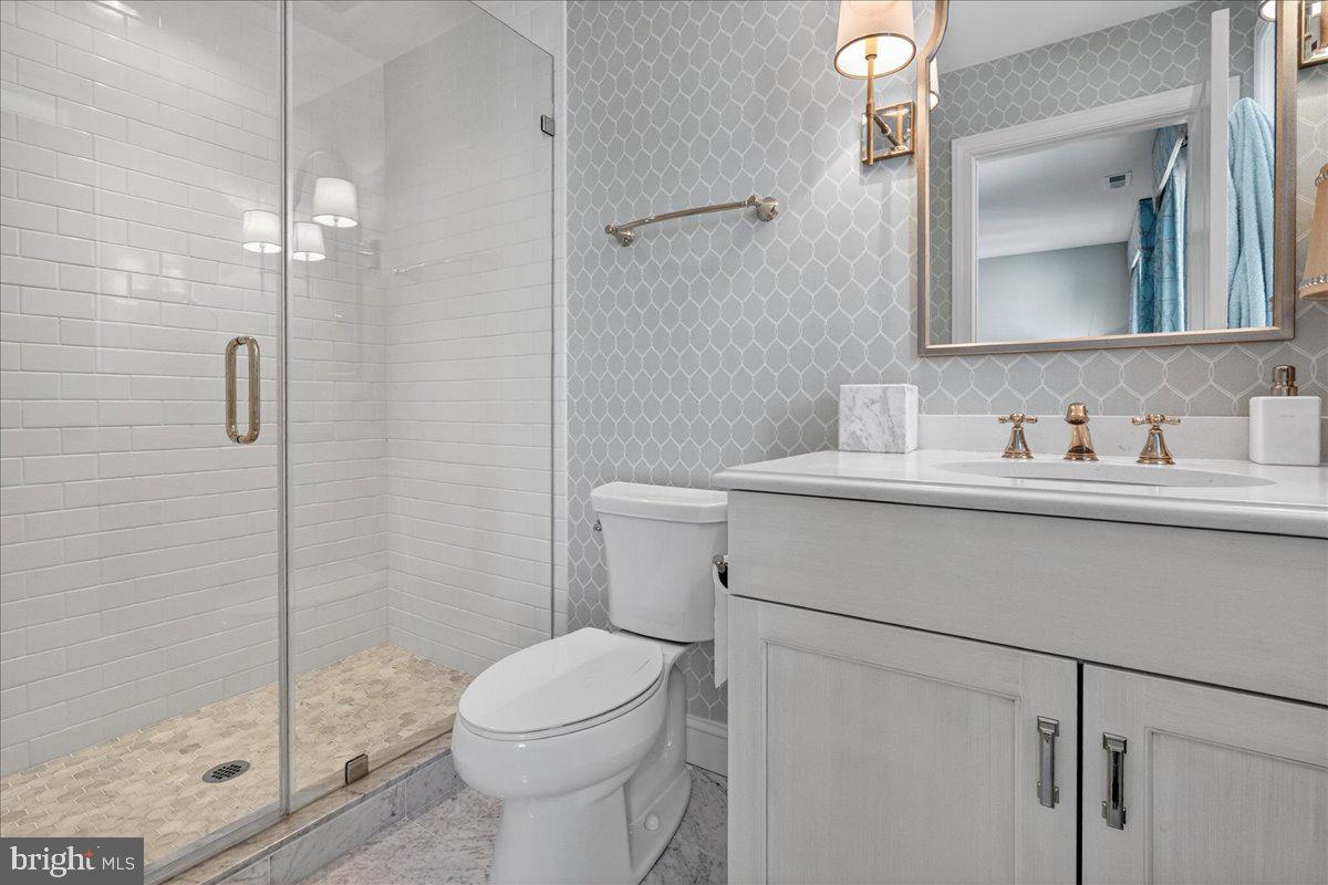 CHAPEL HILL - Residential