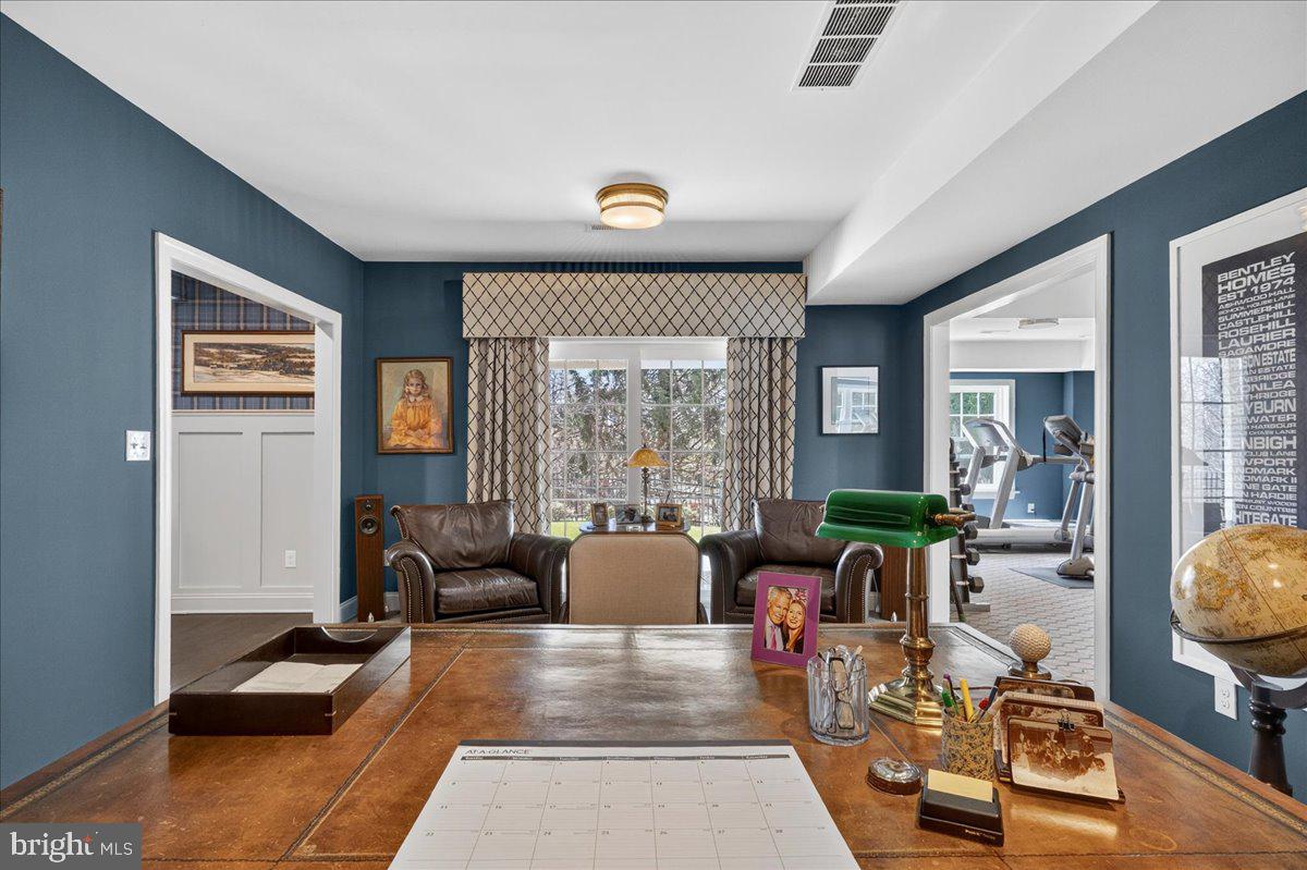 CHAPEL HILL - Residential