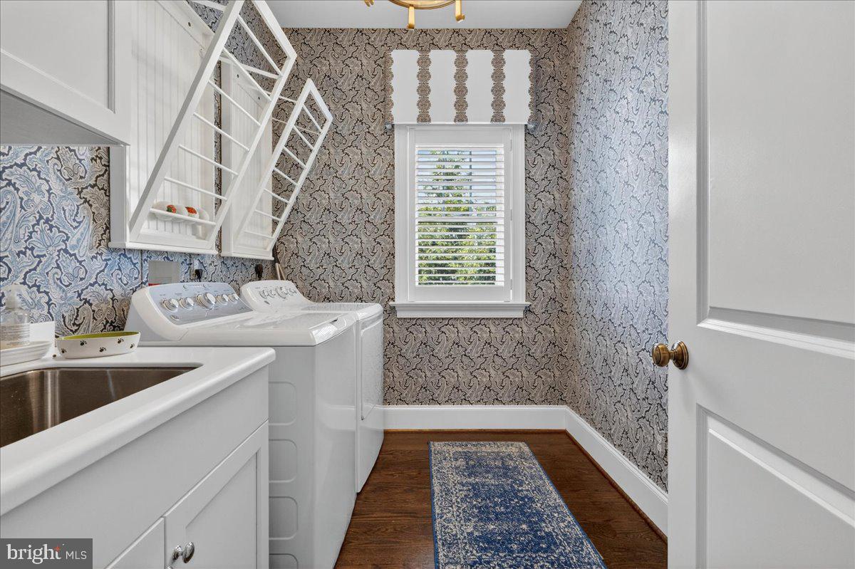 CHAPEL HILL - Residential