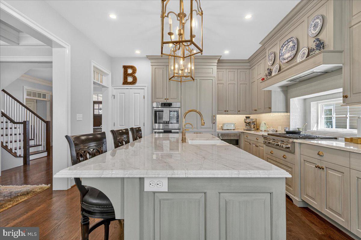 CHAPEL HILL - Residential