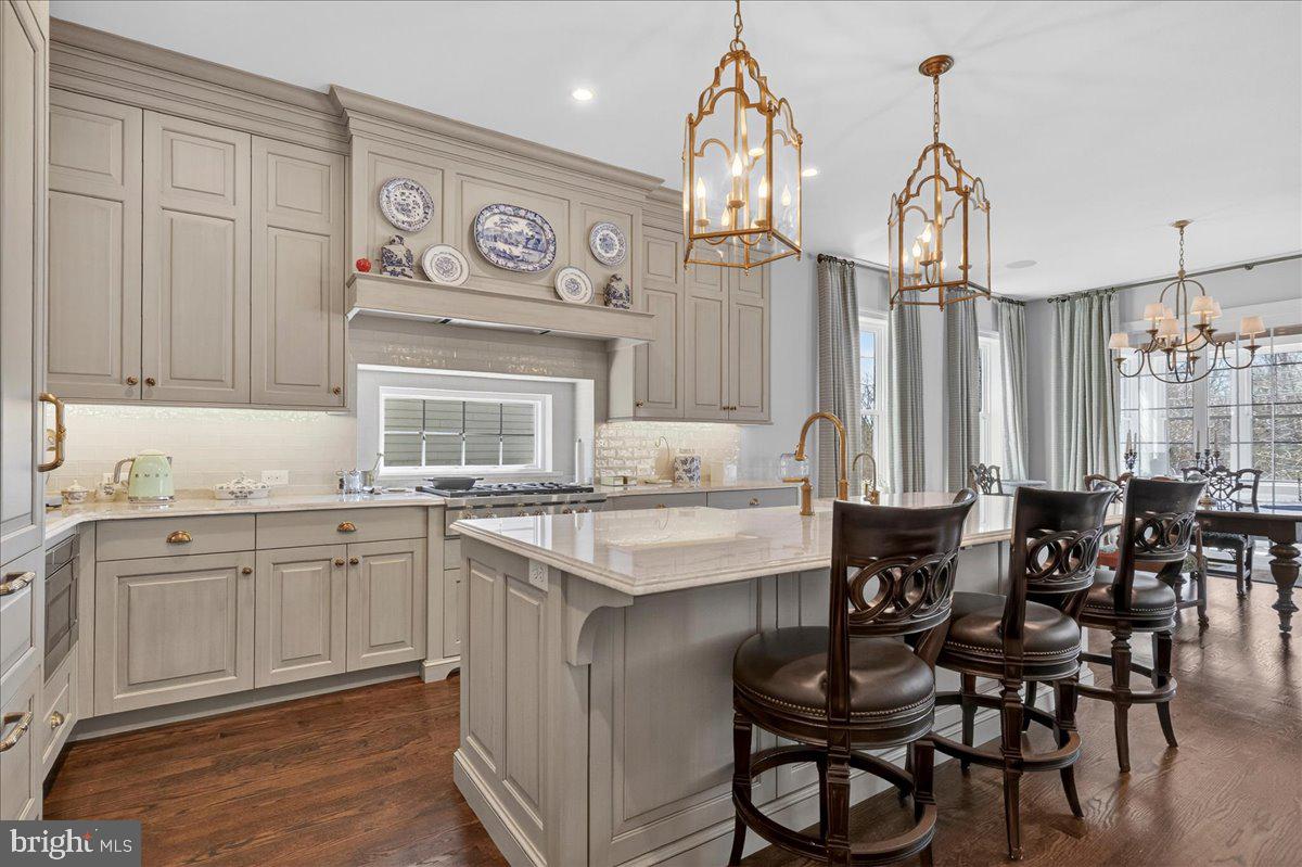 CHAPEL HILL - Residential