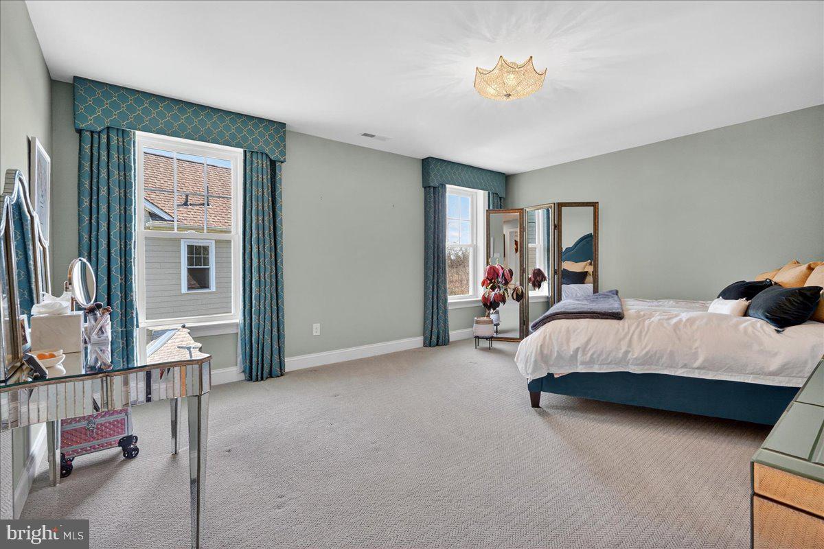 CHAPEL HILL - Residential