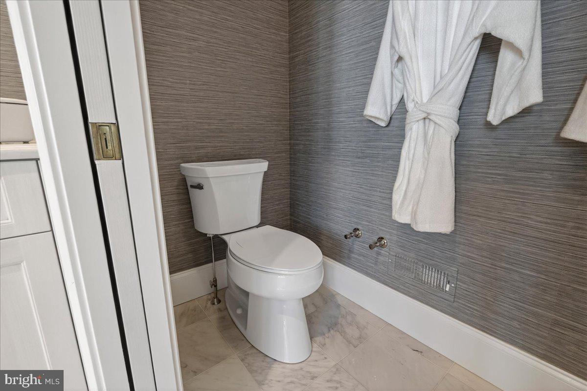 CHAPEL HILL - Residential