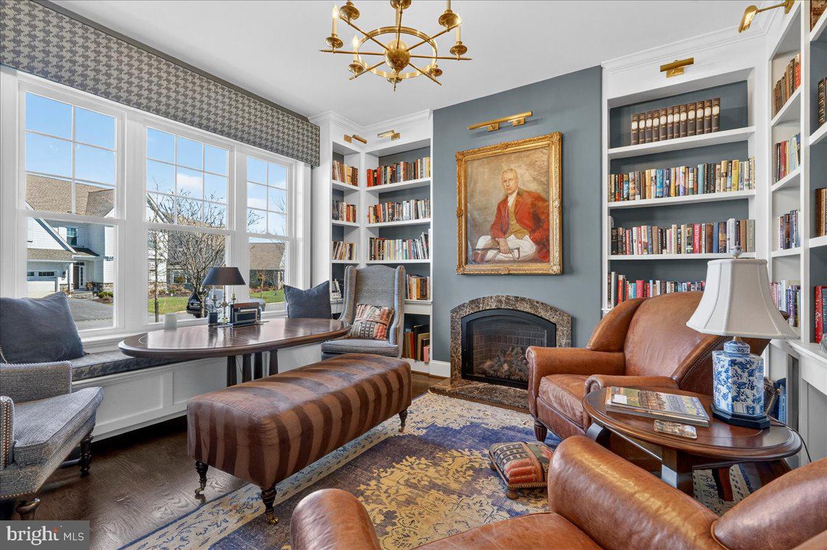 CHAPEL HILL - Residential