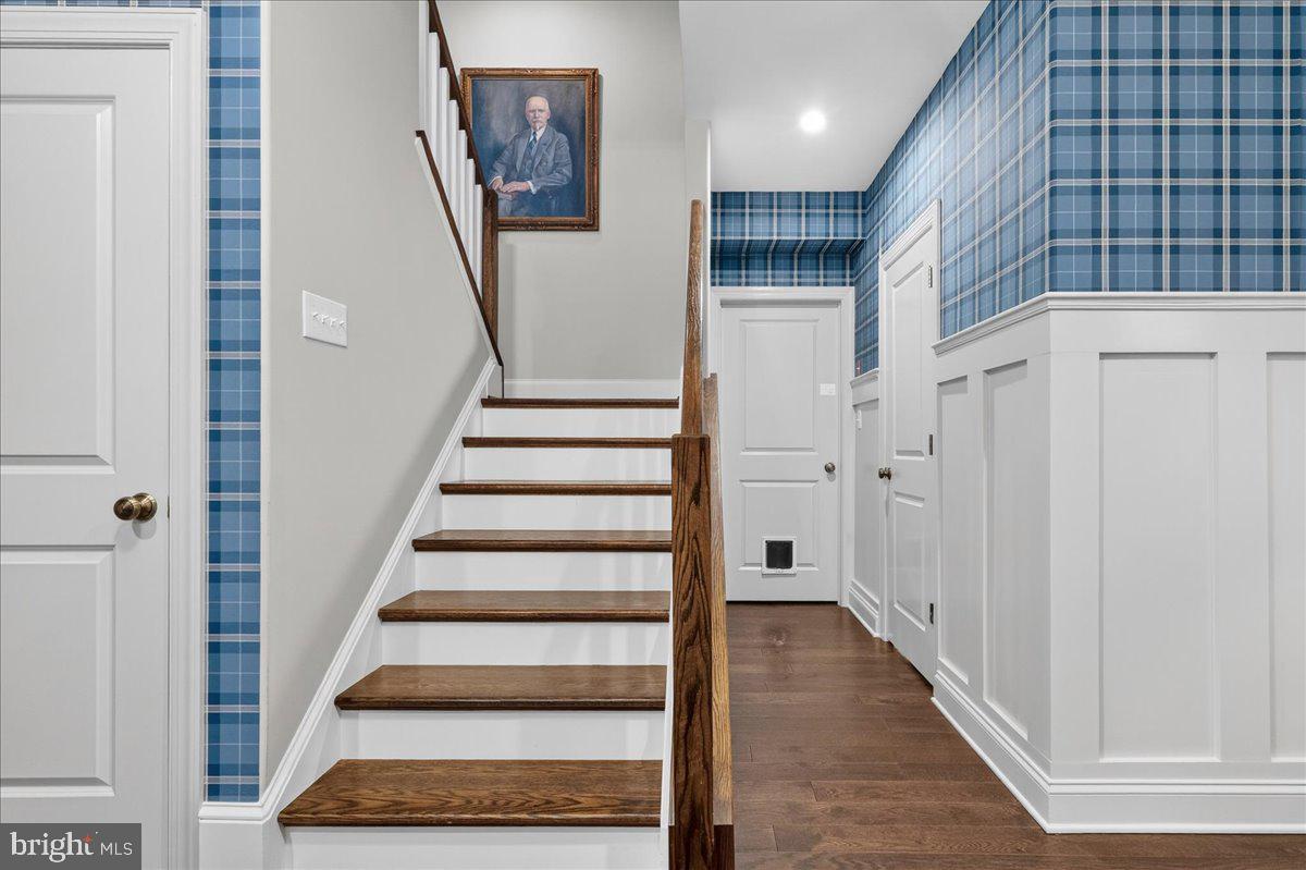 CHAPEL HILL - Residential