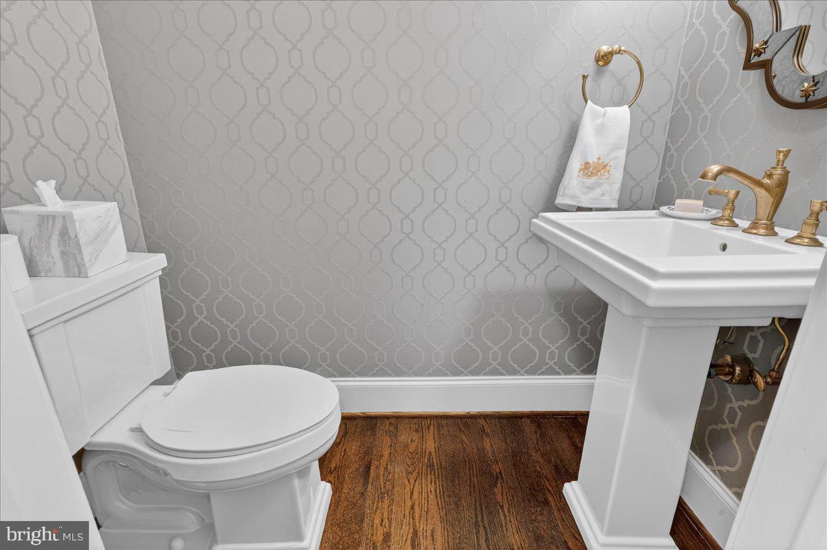 CHAPEL HILL - Residential