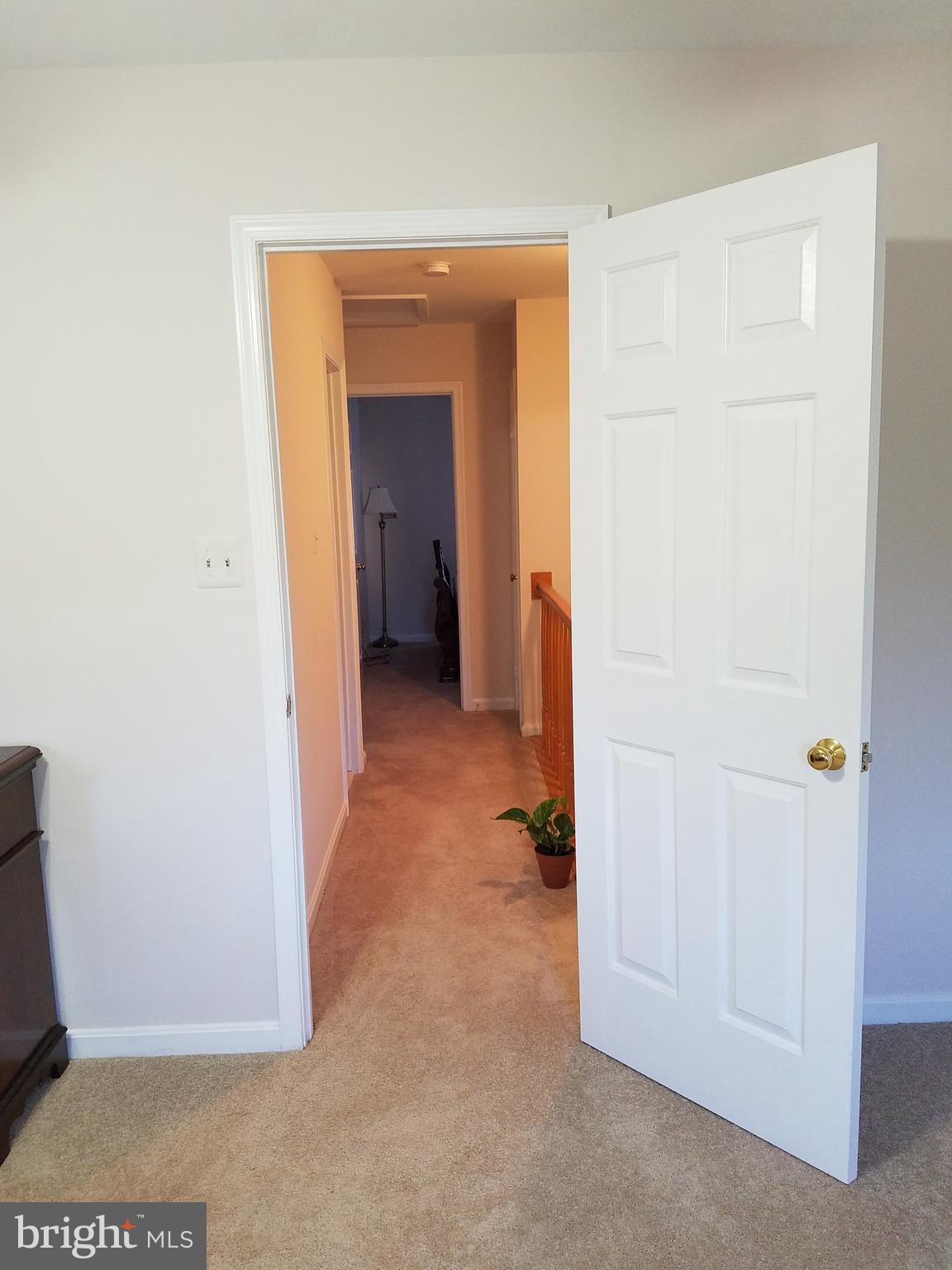 POTOMAC CROSSING - Residential Lease