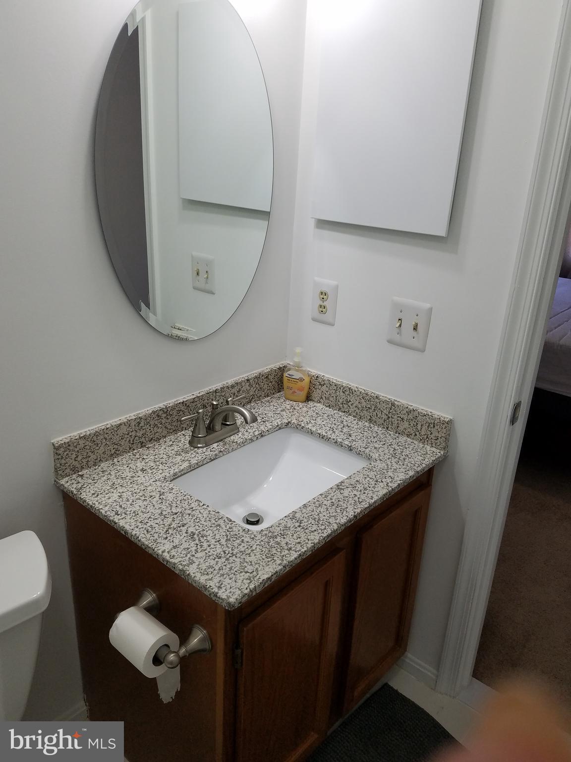 POTOMAC CROSSING - Residential Lease