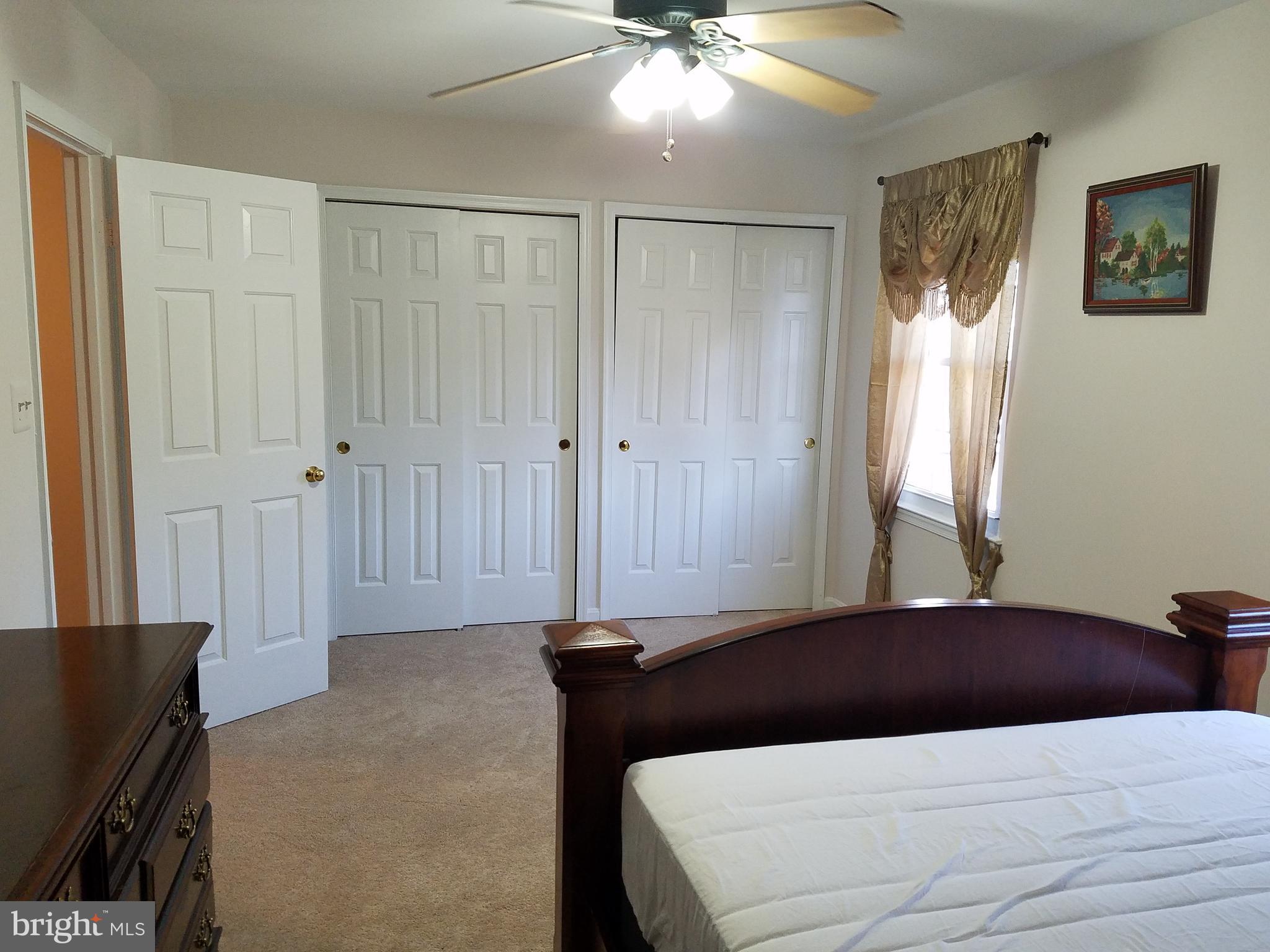 POTOMAC CROSSING - Residential Lease