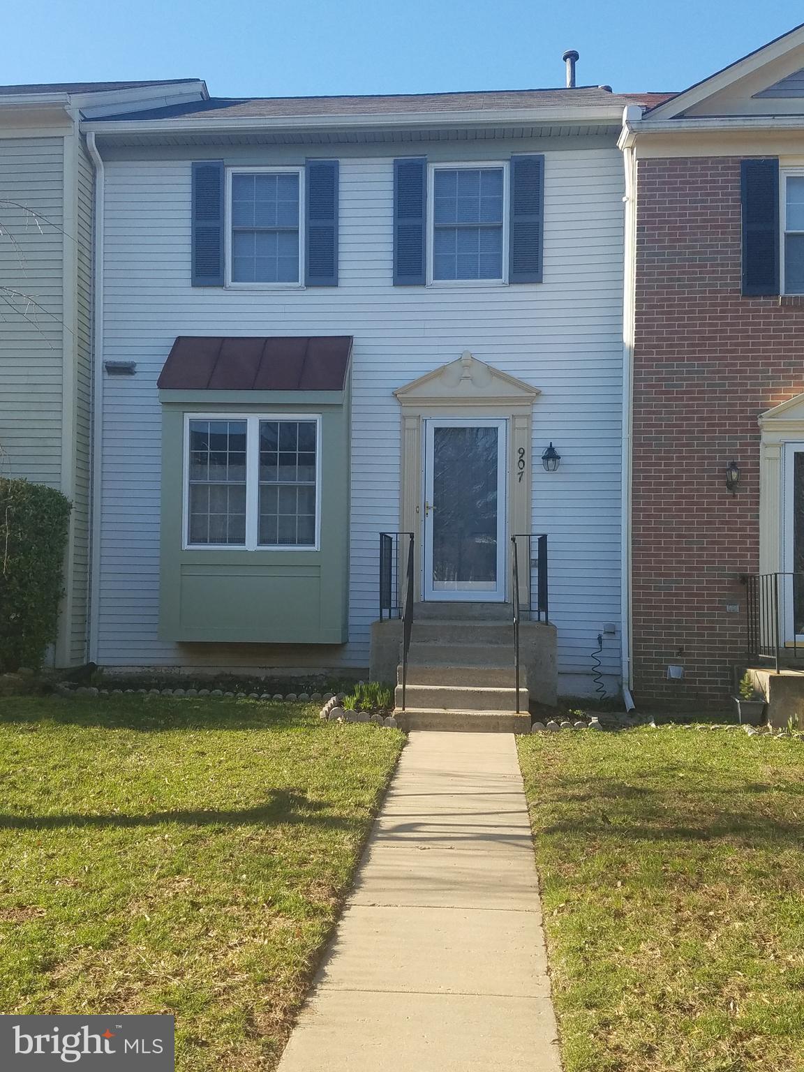 POTOMAC CROSSING - Residential Lease