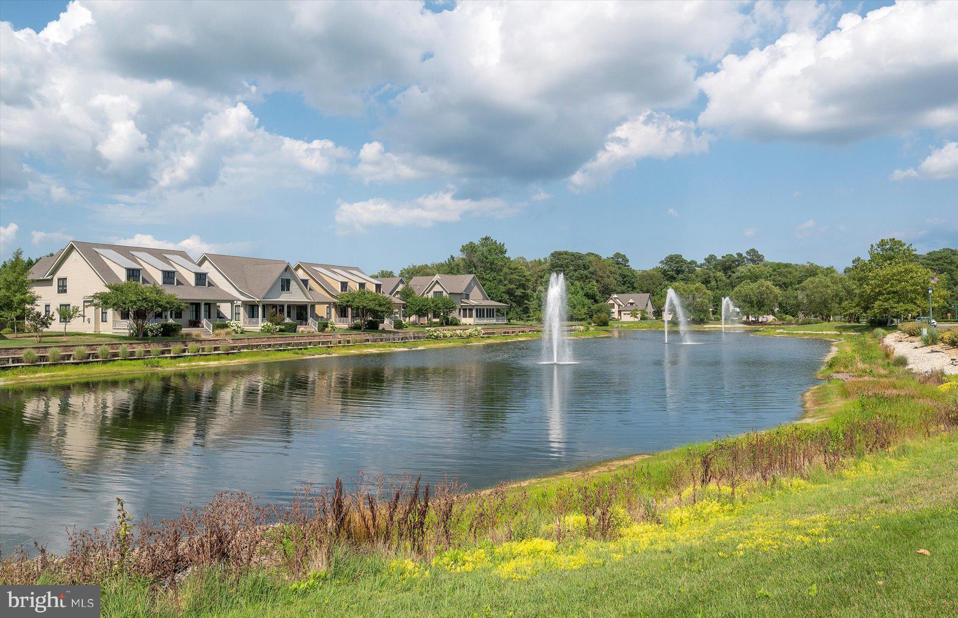 BAY FOREST CLUB - Residential