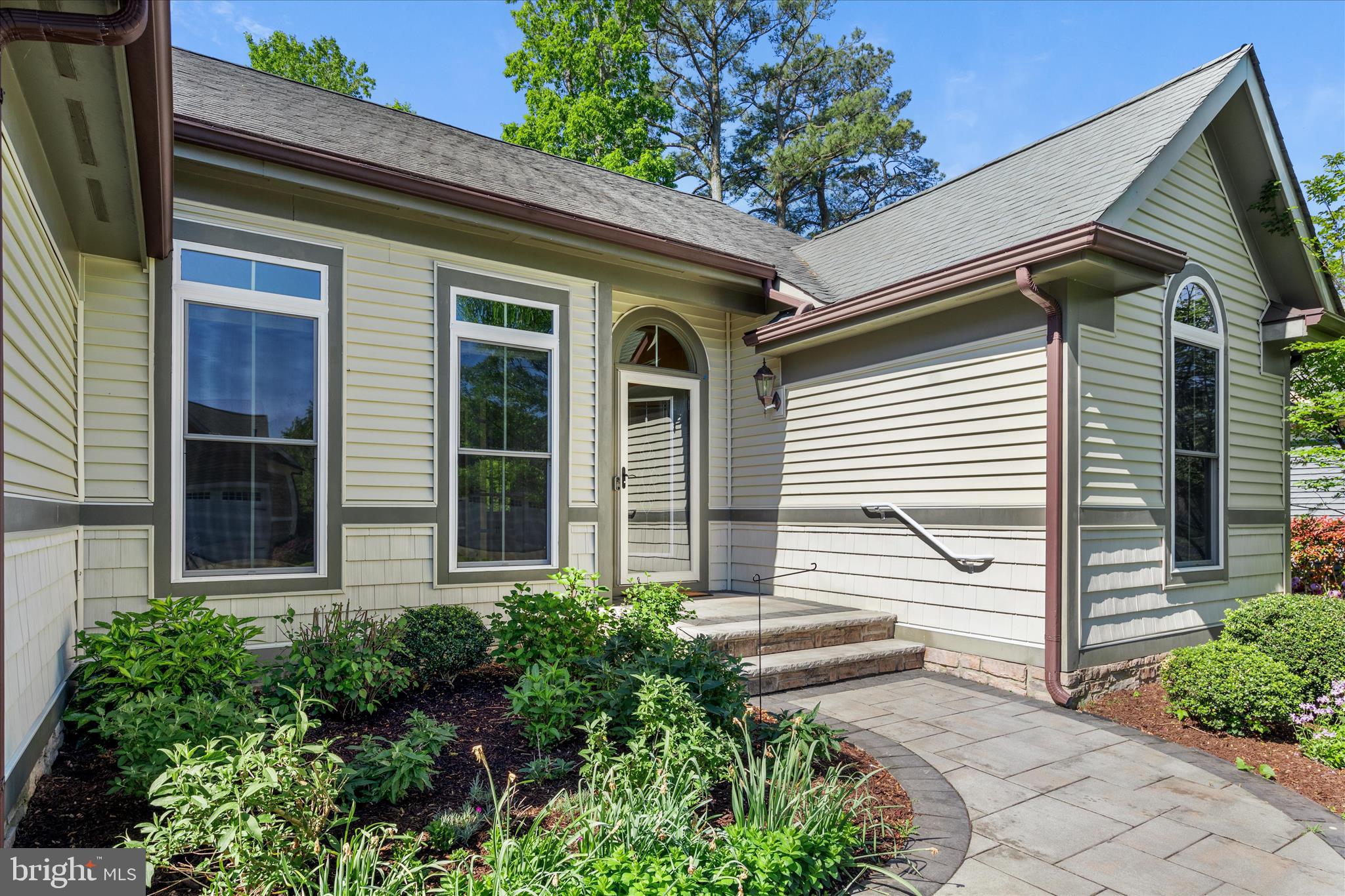 BAY FOREST CLUB - Residential
