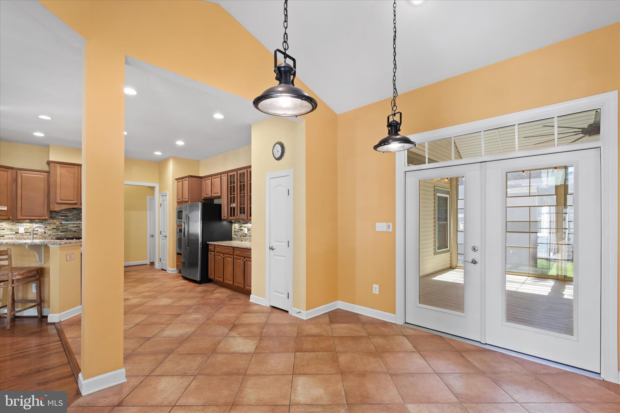 BAY FOREST CLUB - Residential