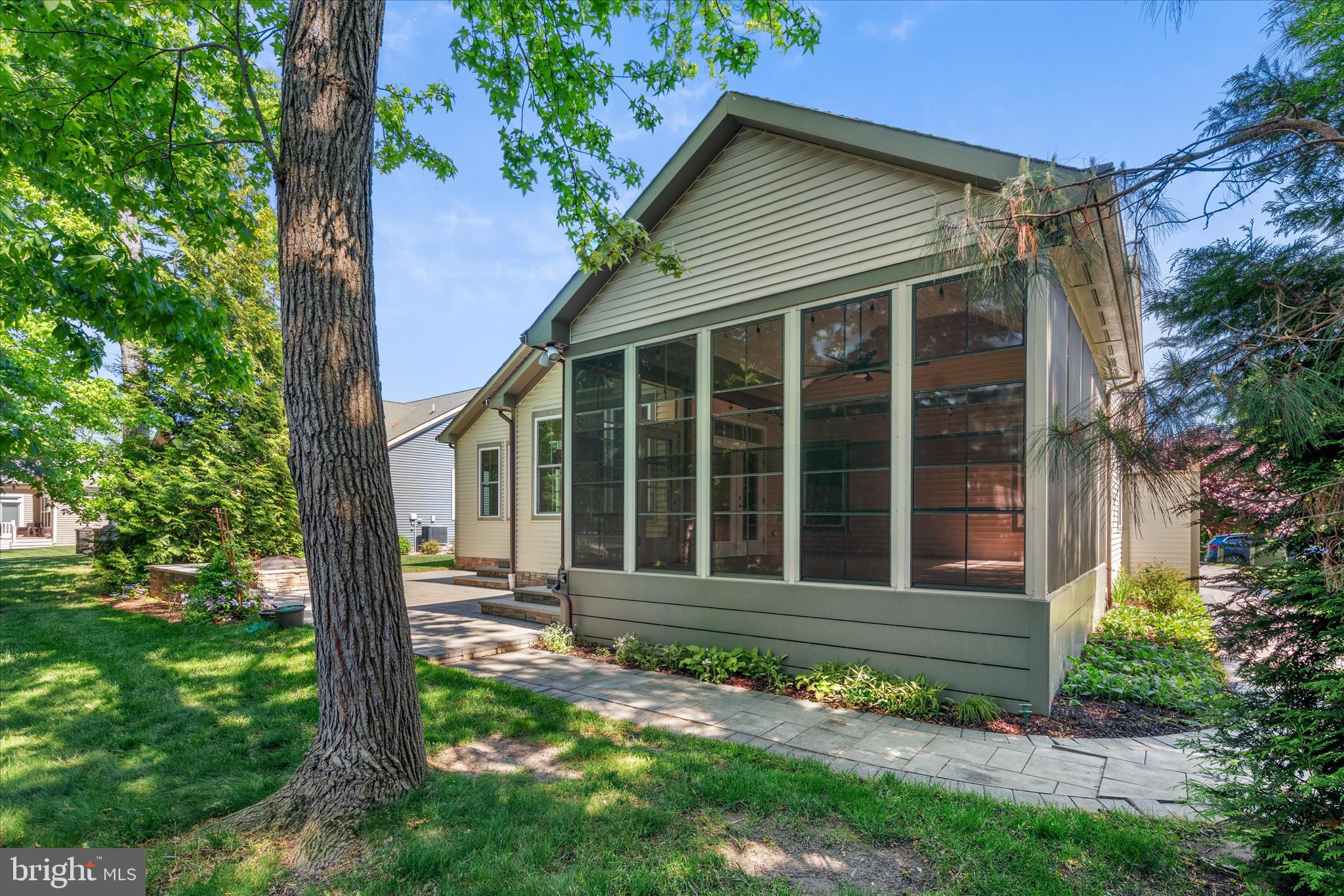 BAY FOREST CLUB - Residential