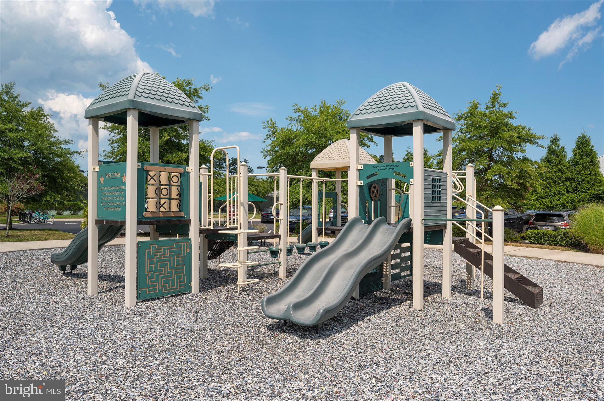 BAY FOREST CLUB - Residential