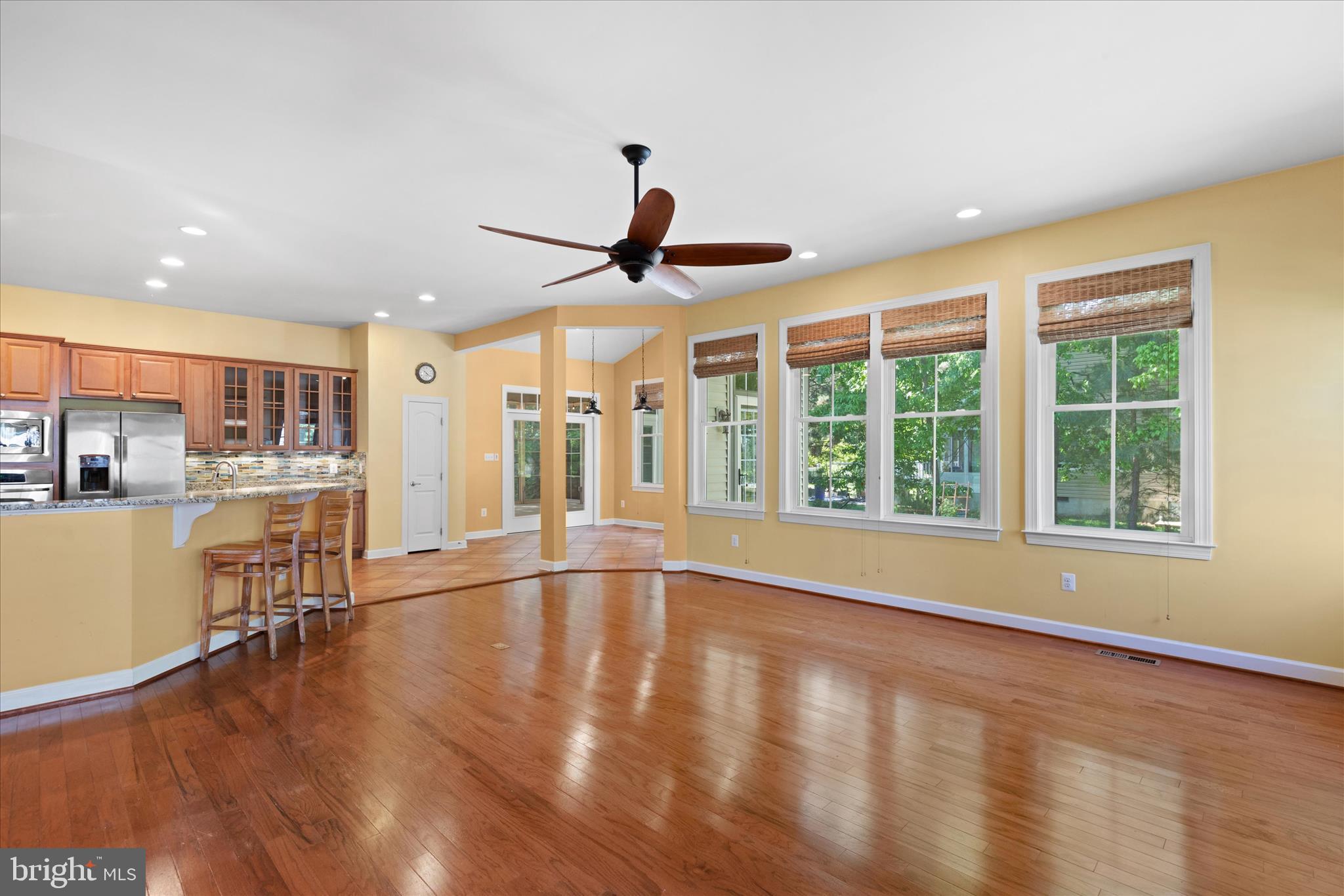 BAY FOREST CLUB - Residential