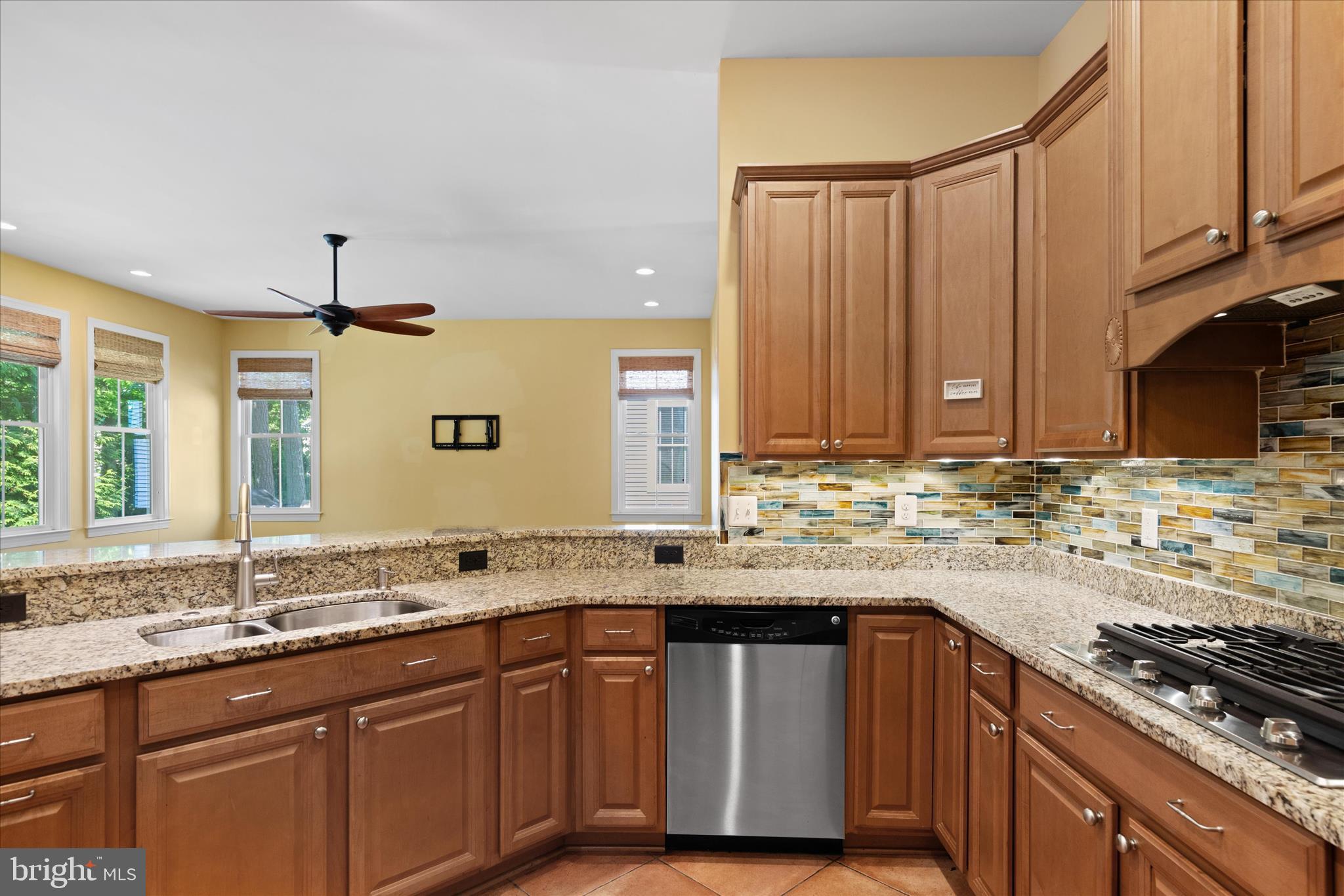 BAY FOREST CLUB - Residential