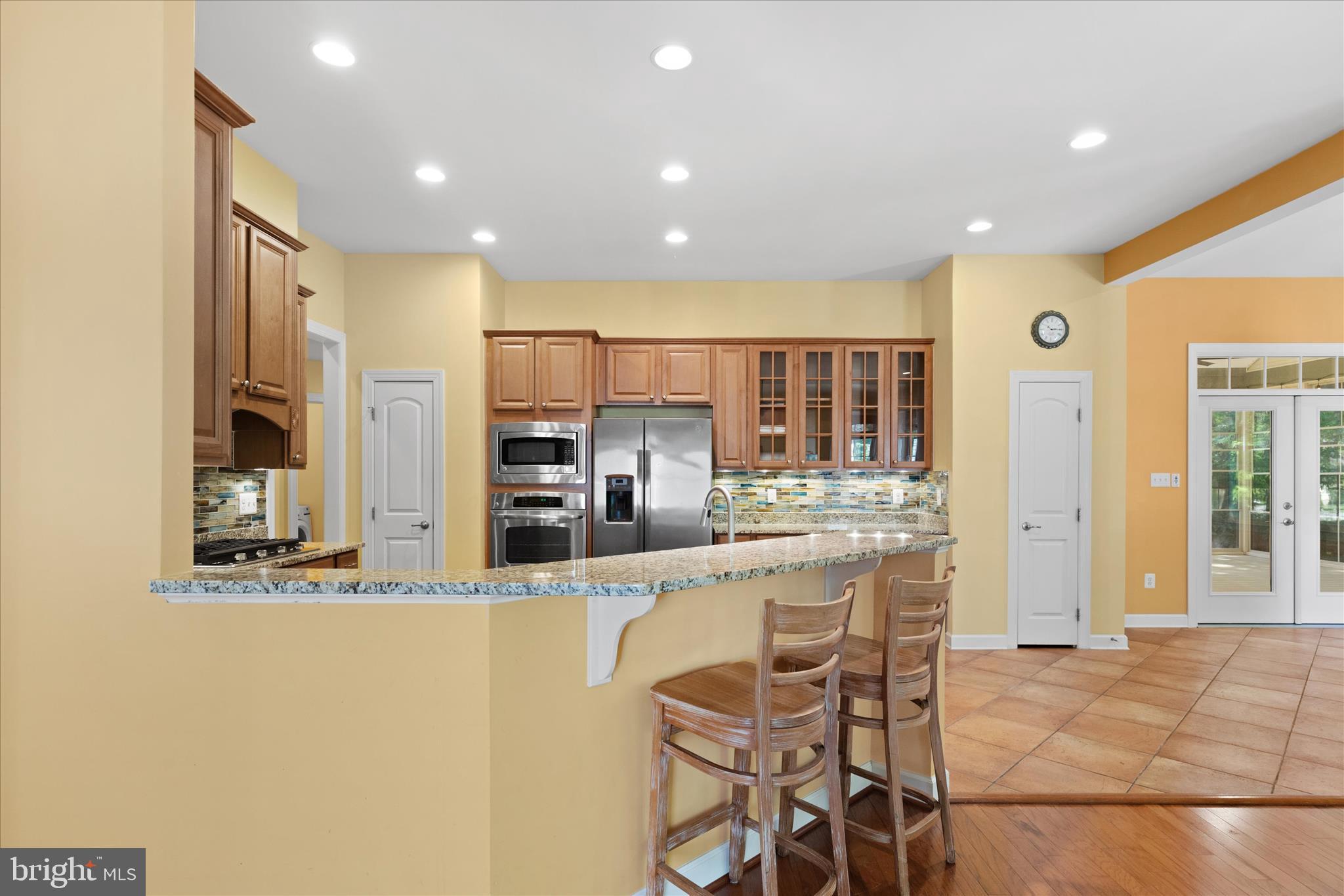 BAY FOREST CLUB - Residential