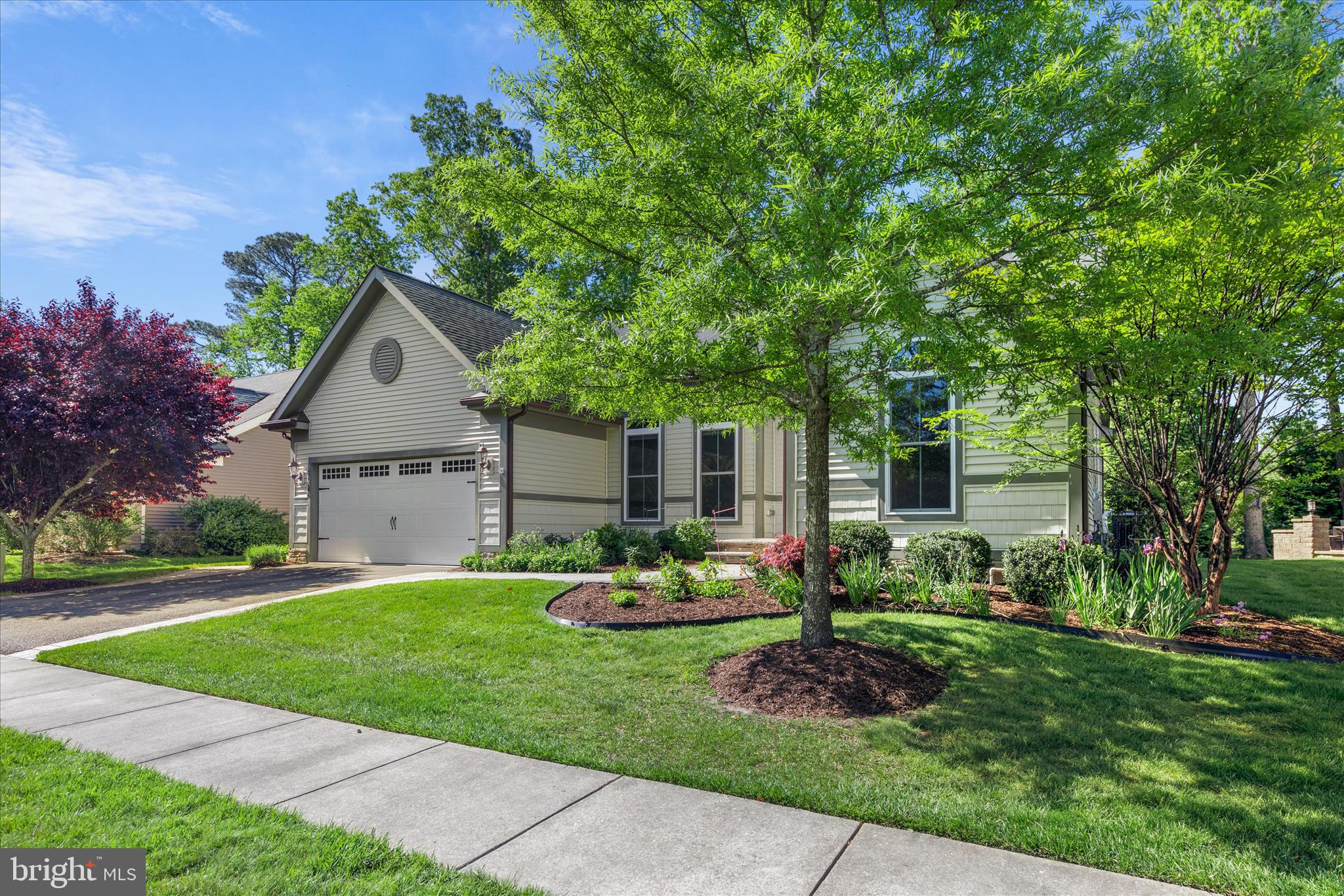 BAY FOREST CLUB - Residential