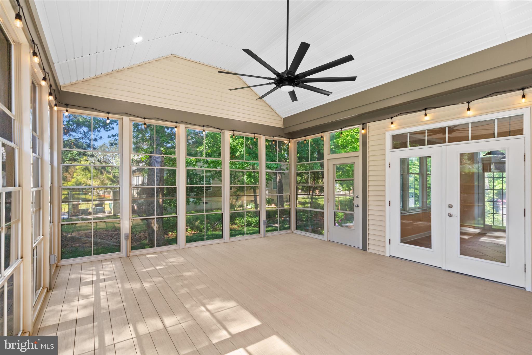 BAY FOREST CLUB - Residential