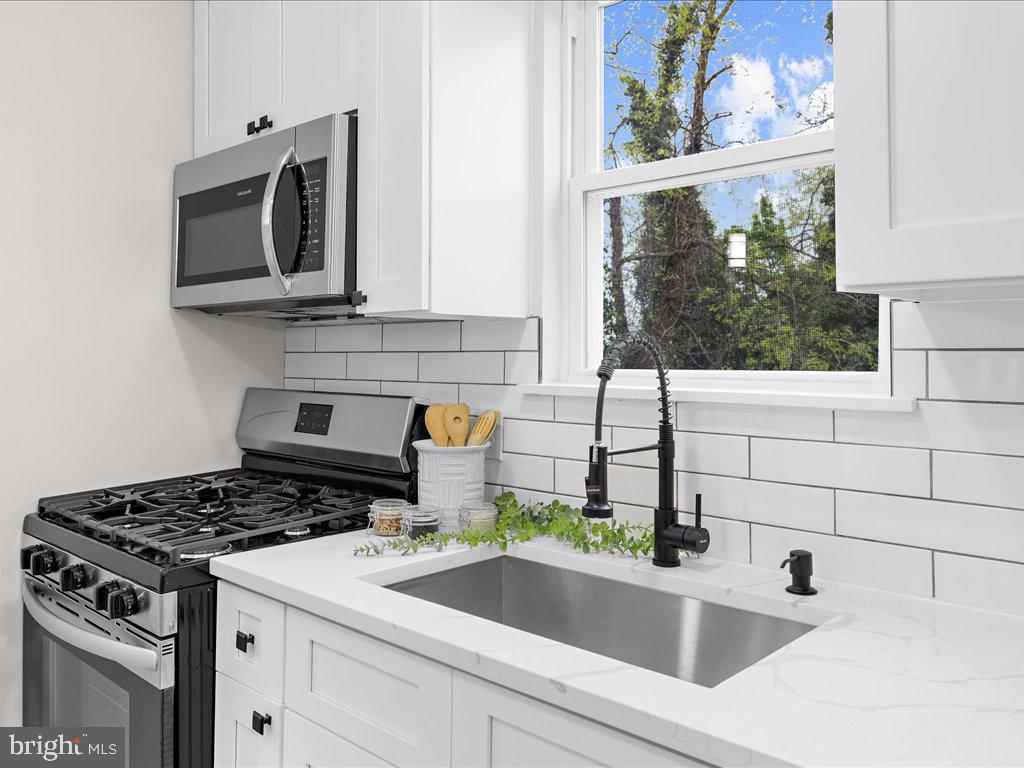 CLYBURN - Residential