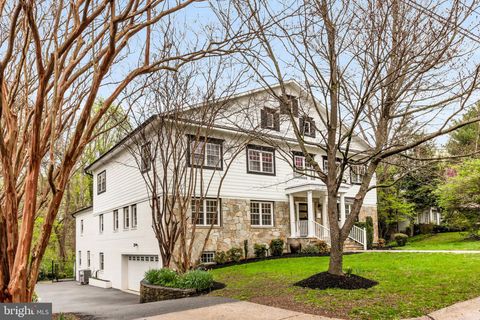 4902 DERUSSEY PARKWAY CHEVY CHASE MD 20815