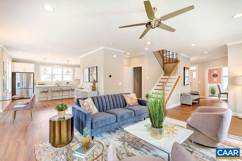 MEADOW BROOK - Residential