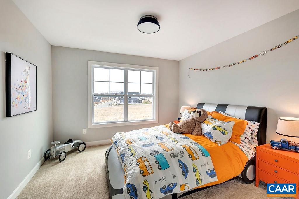 MEADOW BROOK - Residential