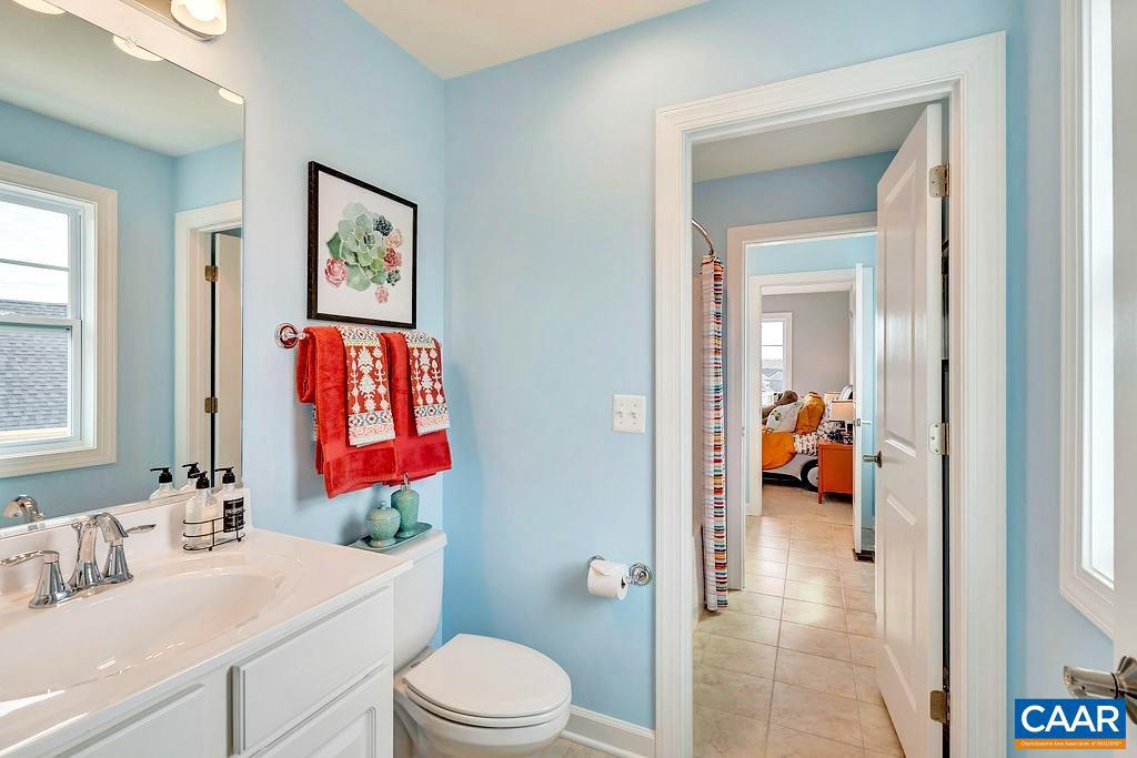 MEADOW BROOK - Residential