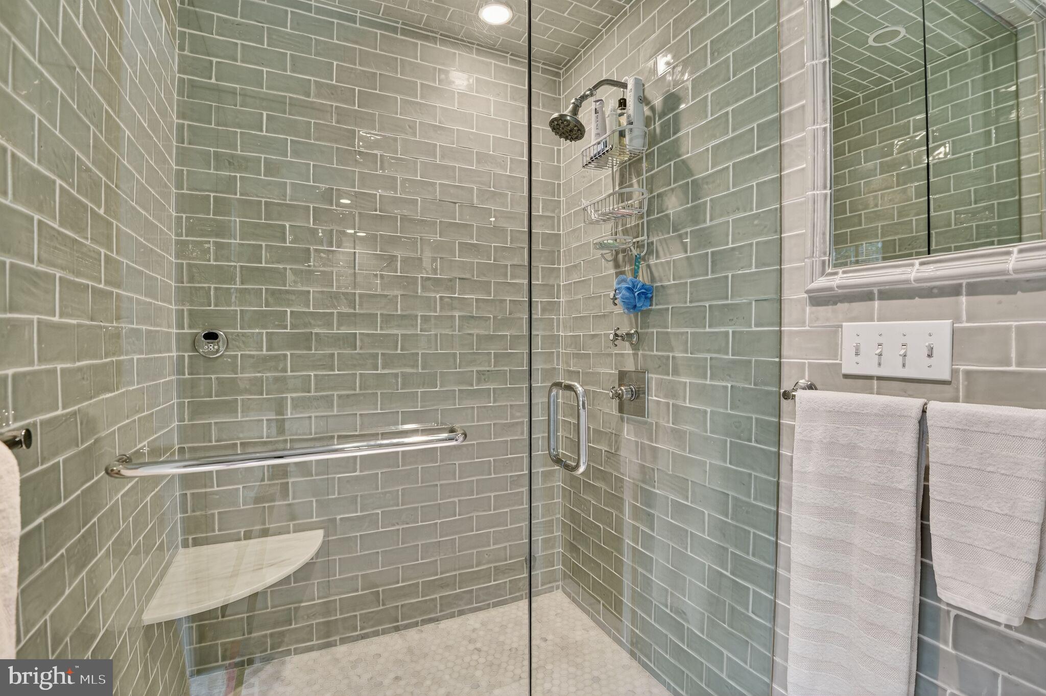 SUMNER - Residential