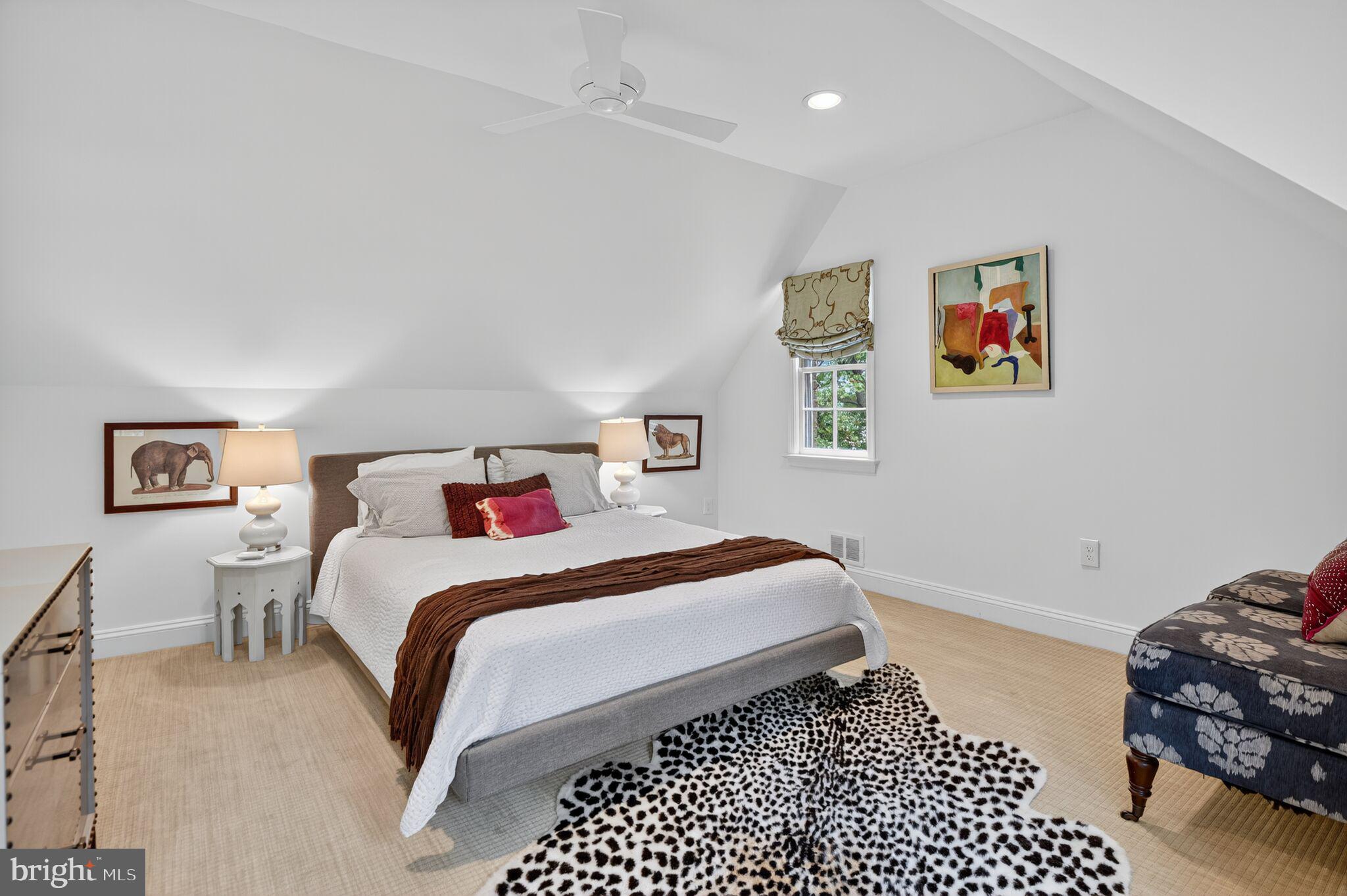 SUMNER - Residential