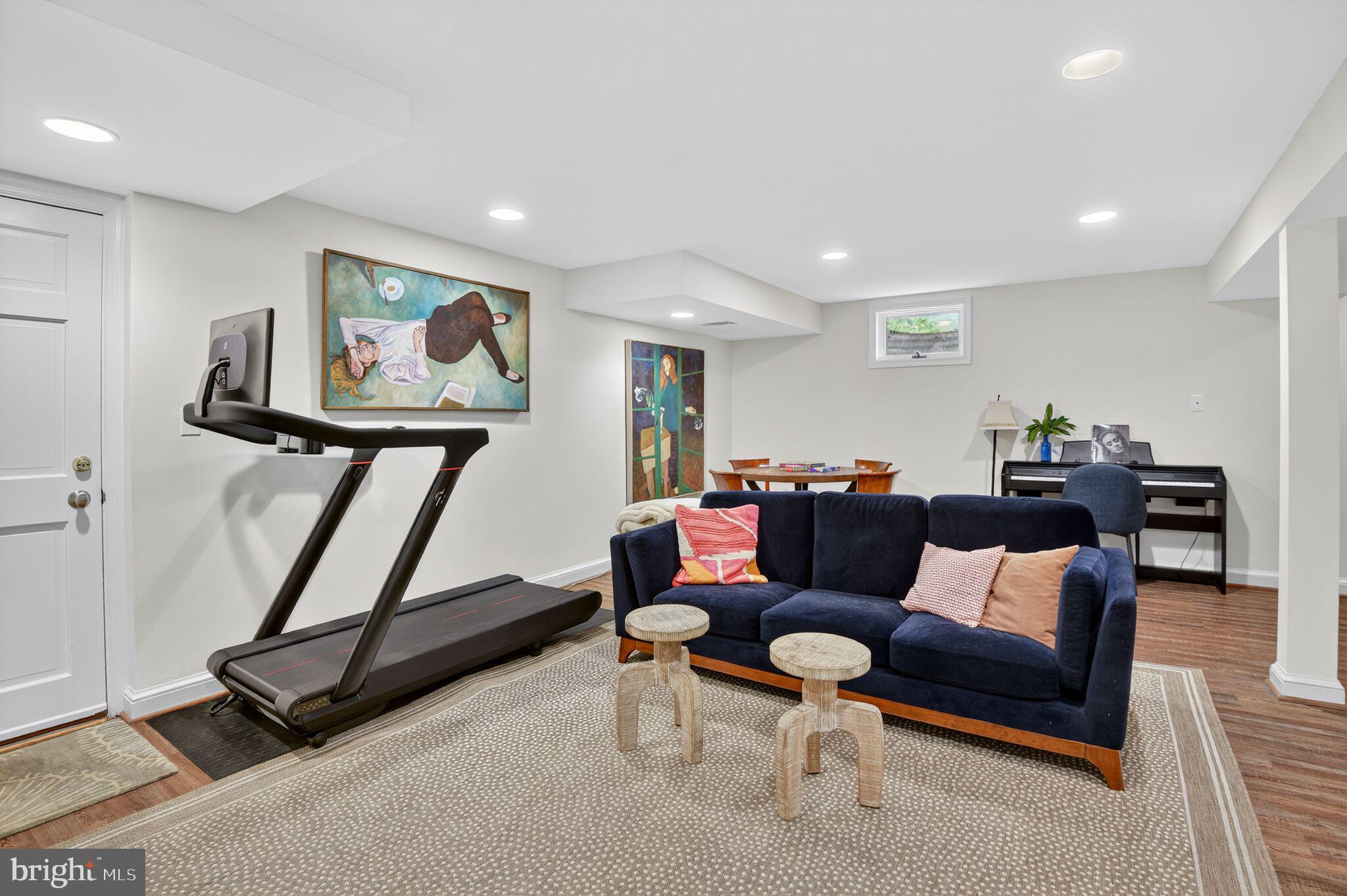 SUMNER - Residential