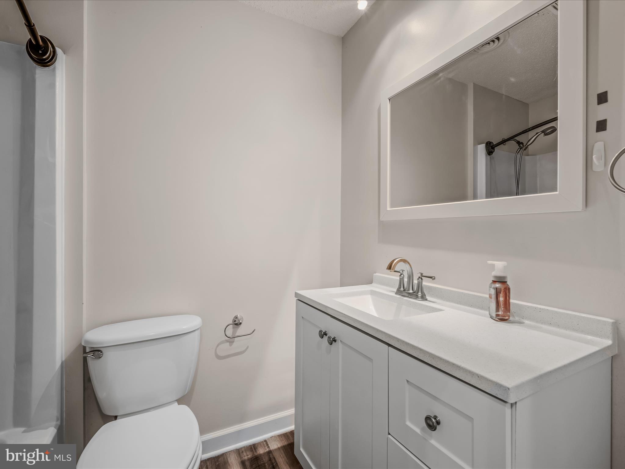 SPRING VALLEY - Residential