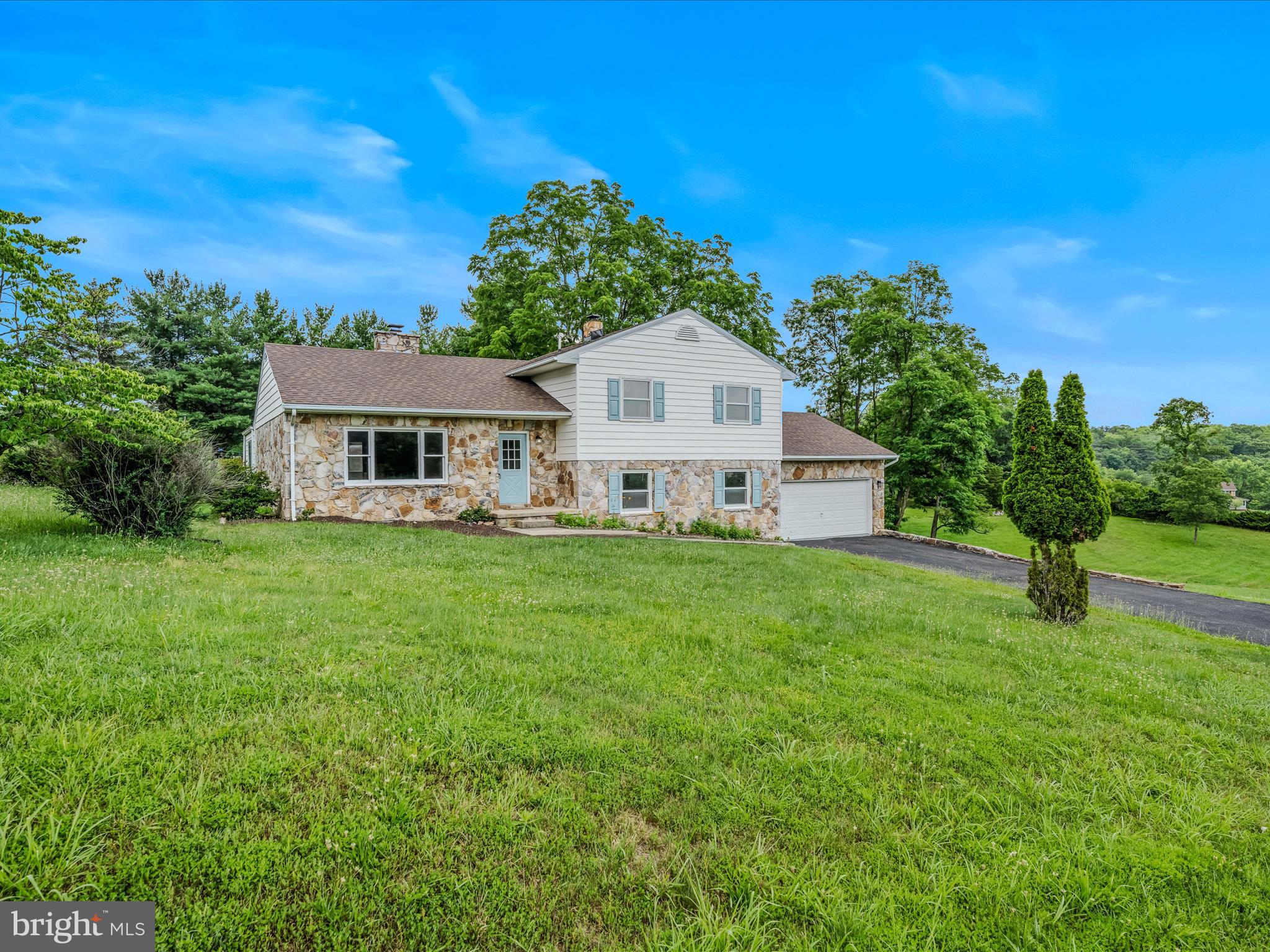 107 SPRING VALLEY DRIVE