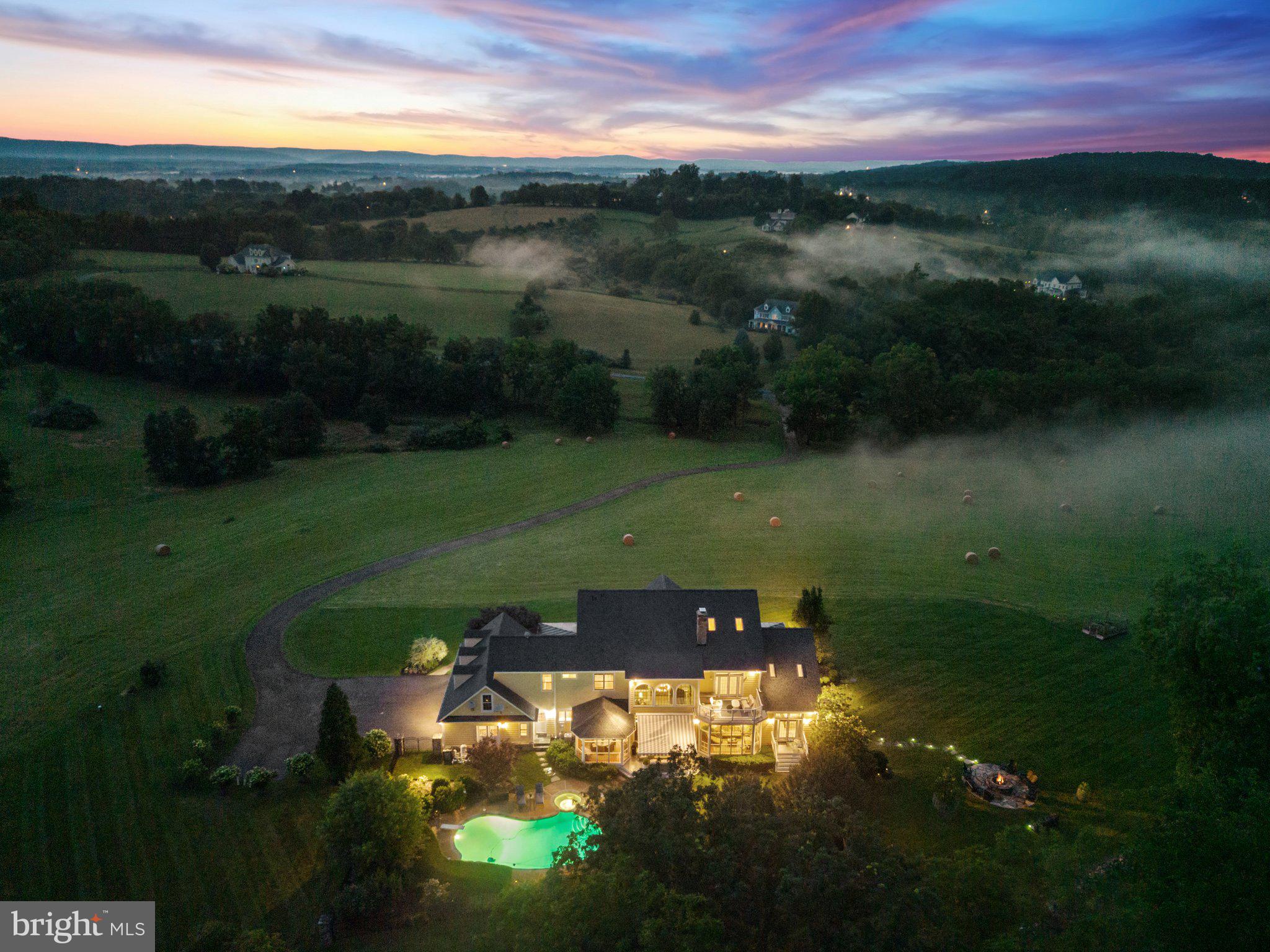 BEACON HILL - Residential