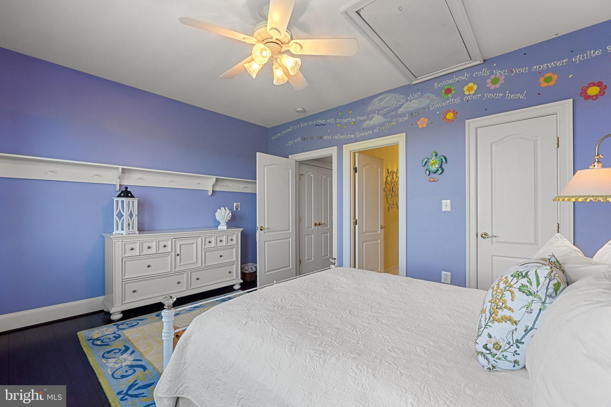 BEACON HILL - Residential