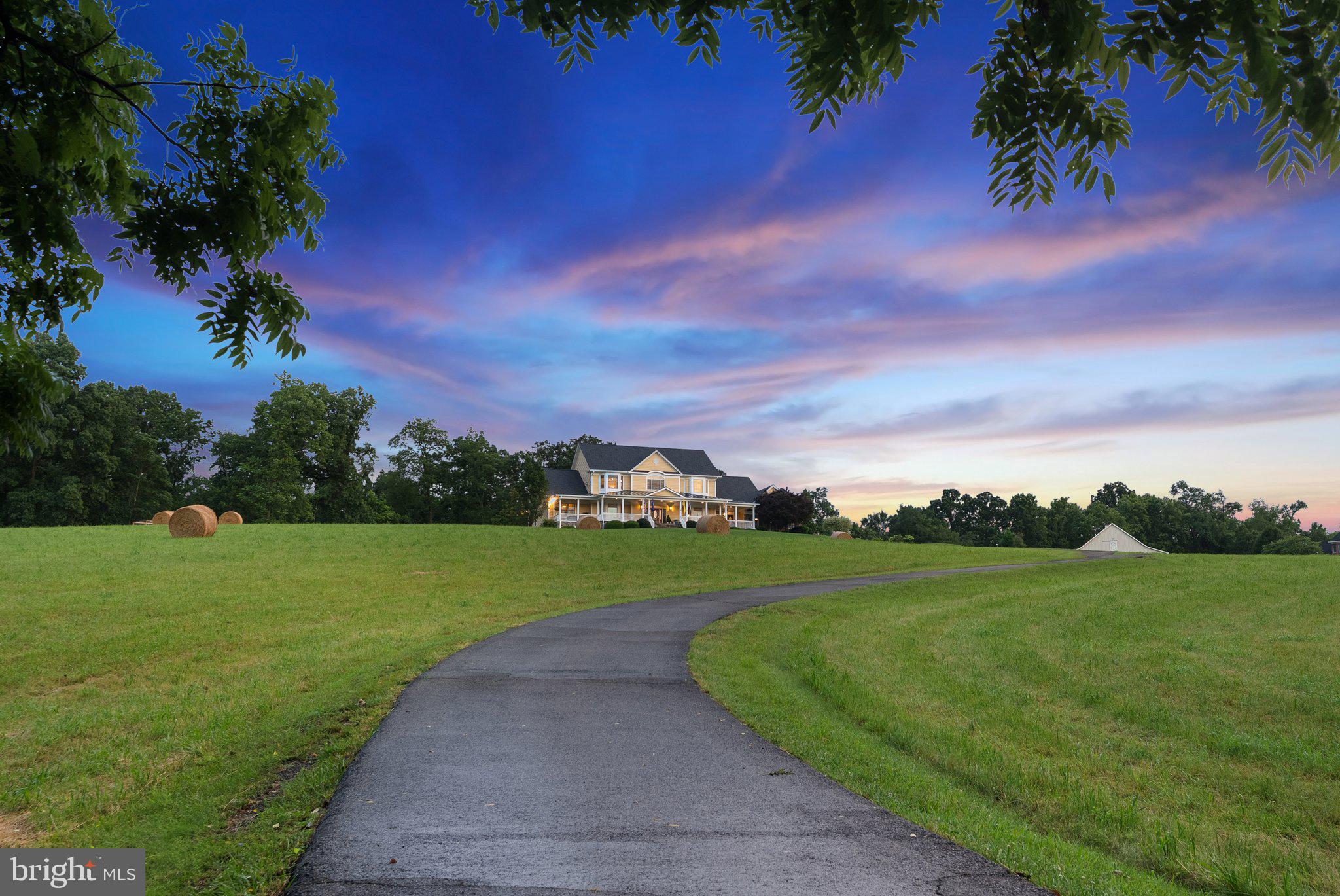 BEACON HILL - Residential