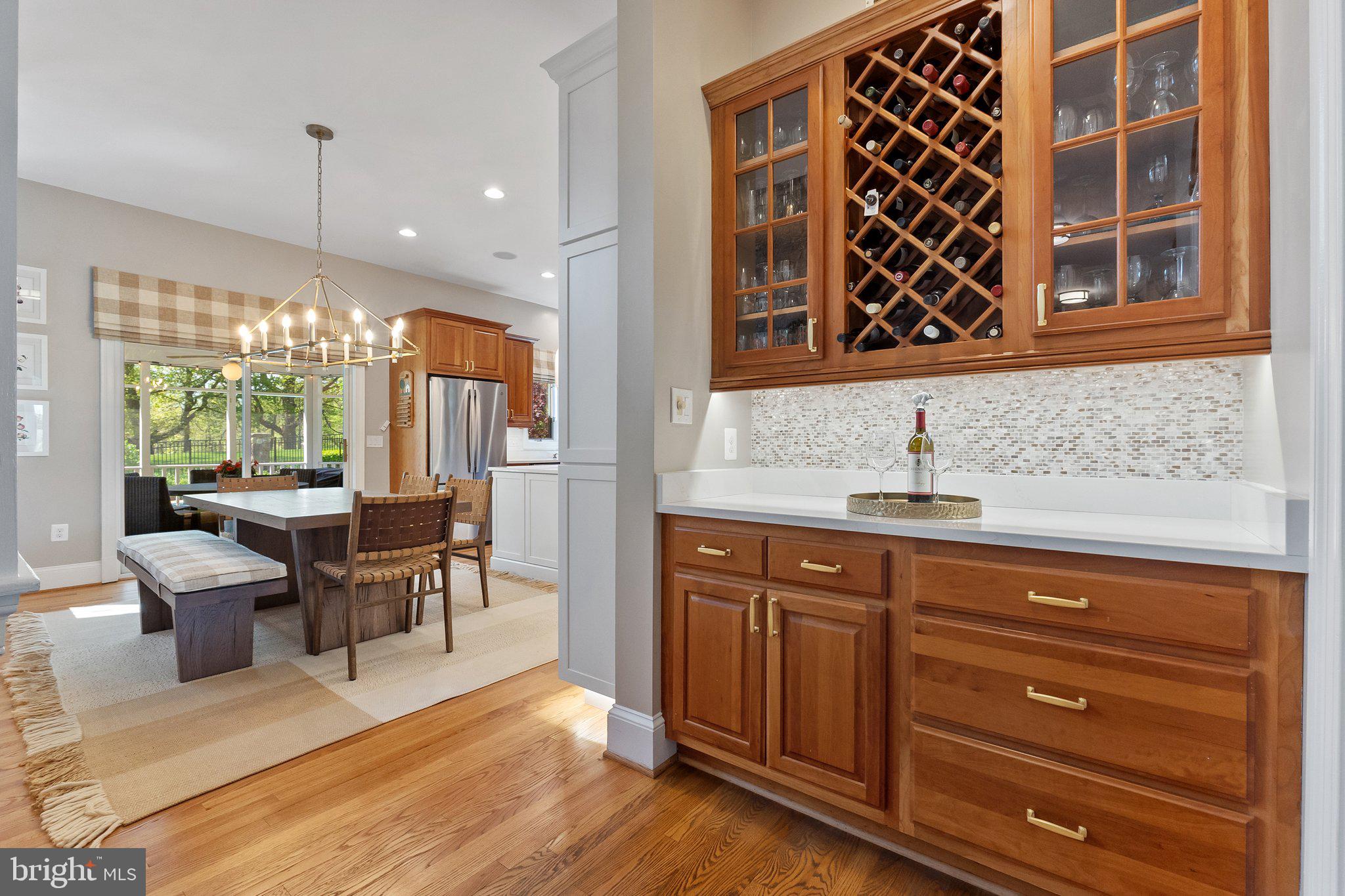 BEACON HILL - Residential