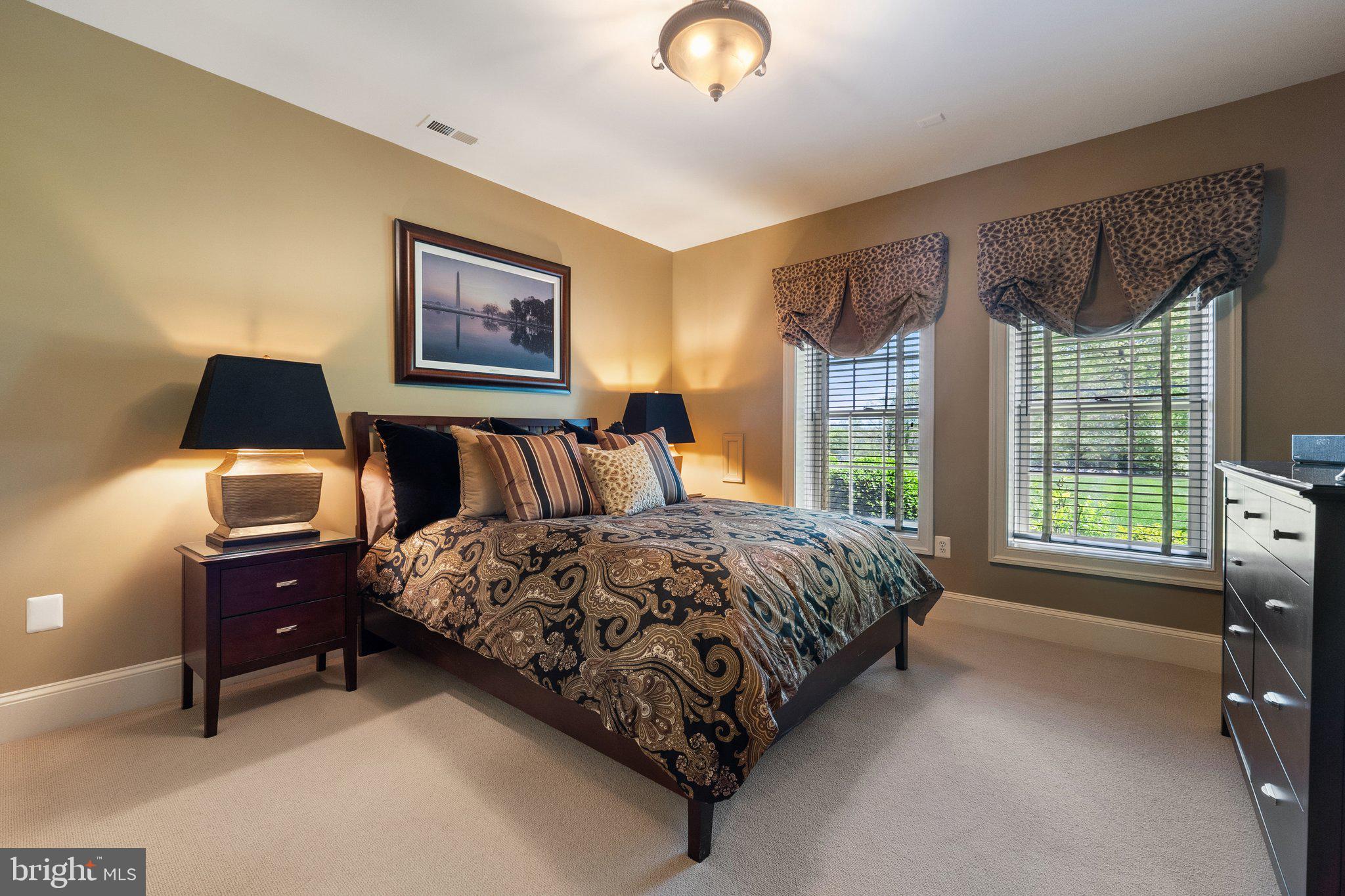 BEACON HILL - Residential