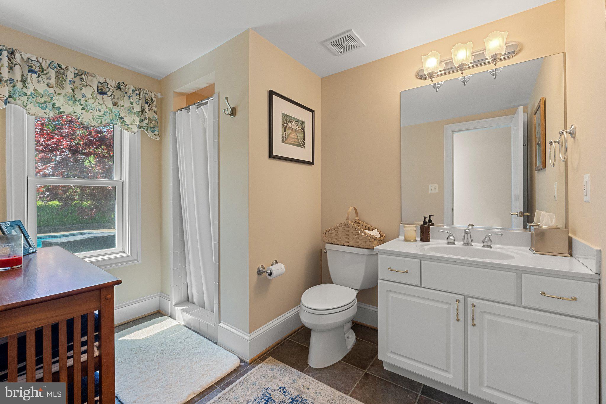 BEACON HILL - Residential