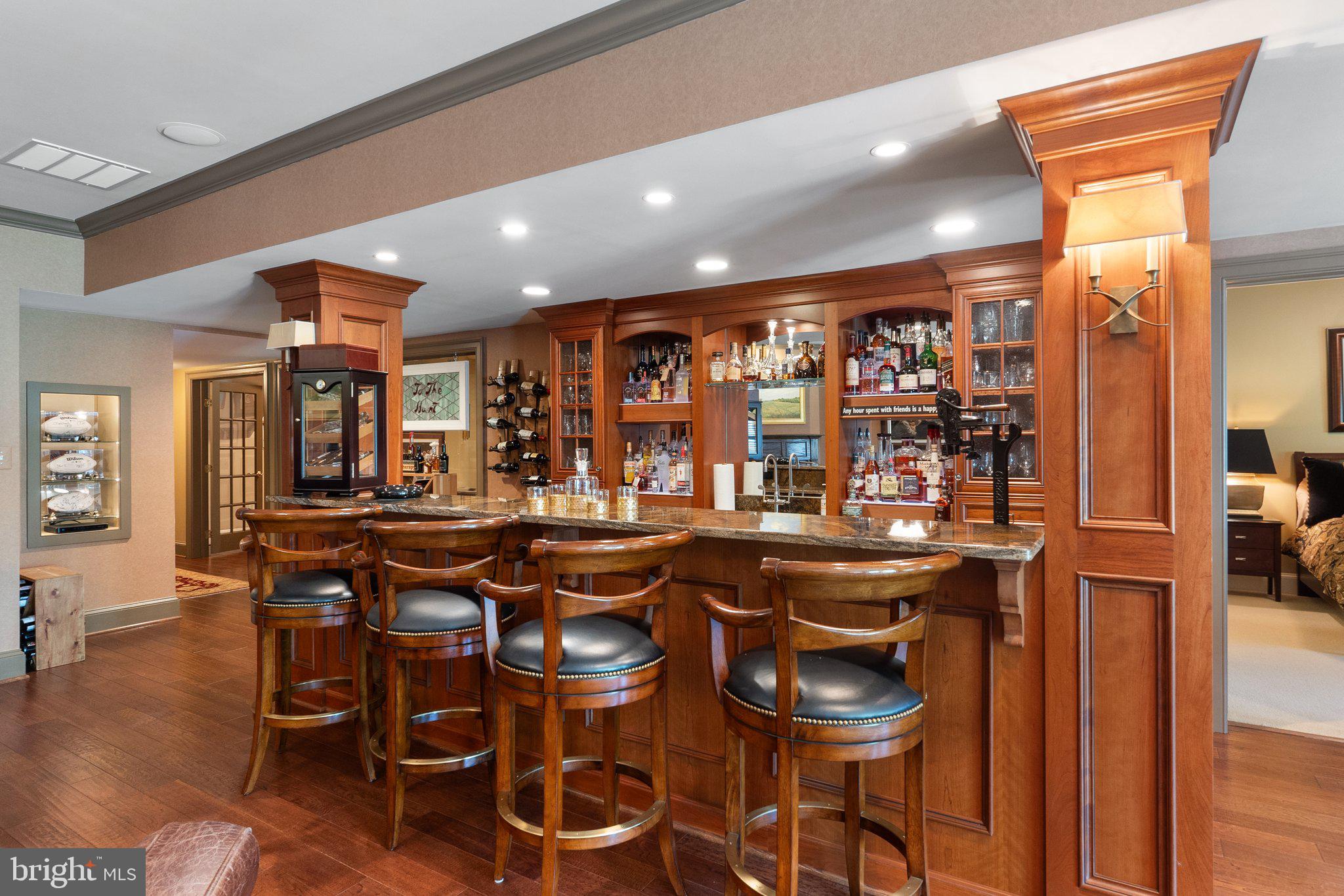 BEACON HILL - Residential