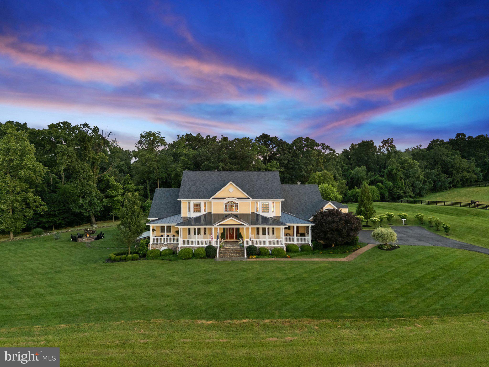 BEACON HILL - Residential