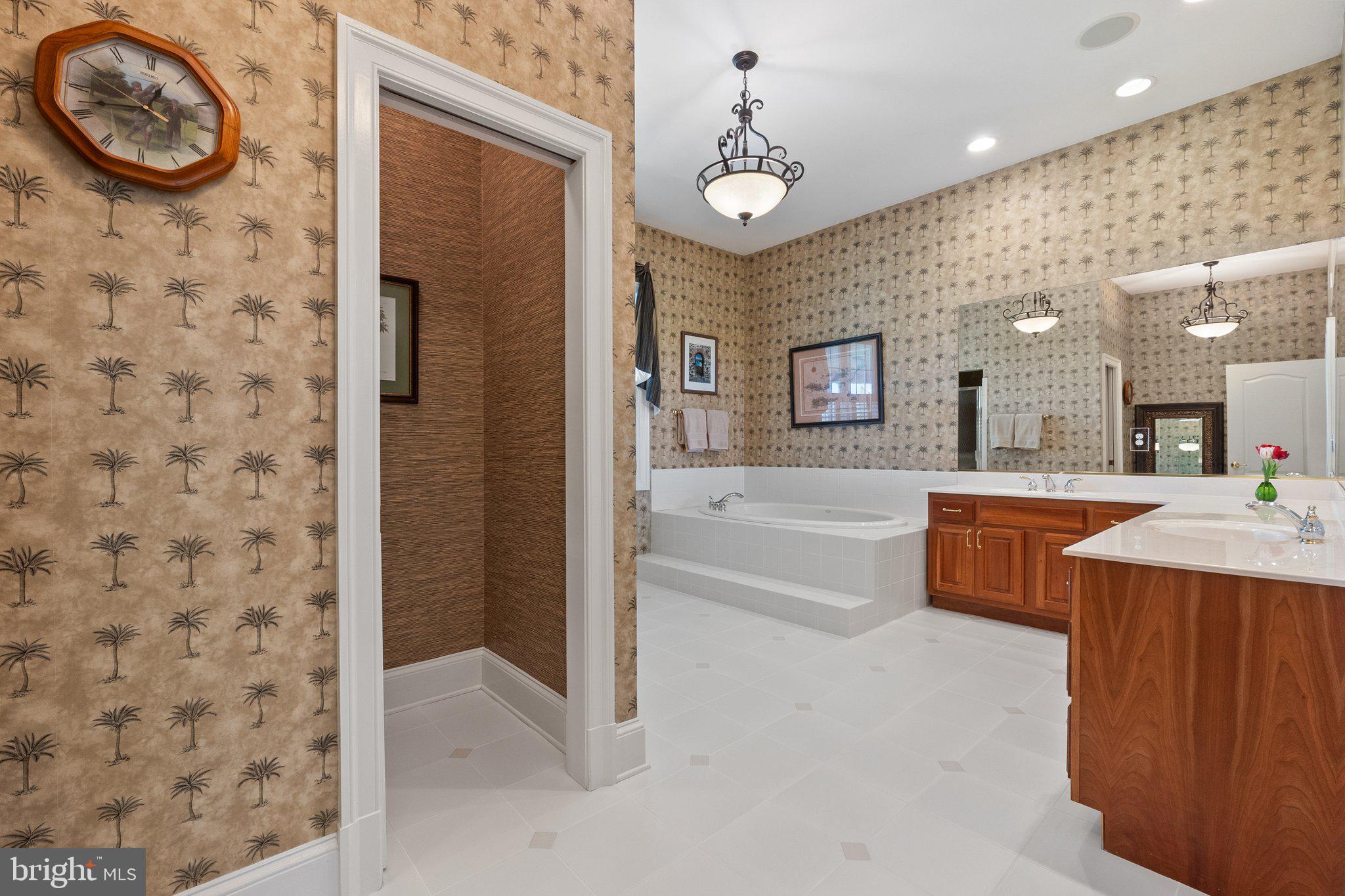 BEACON HILL - Residential