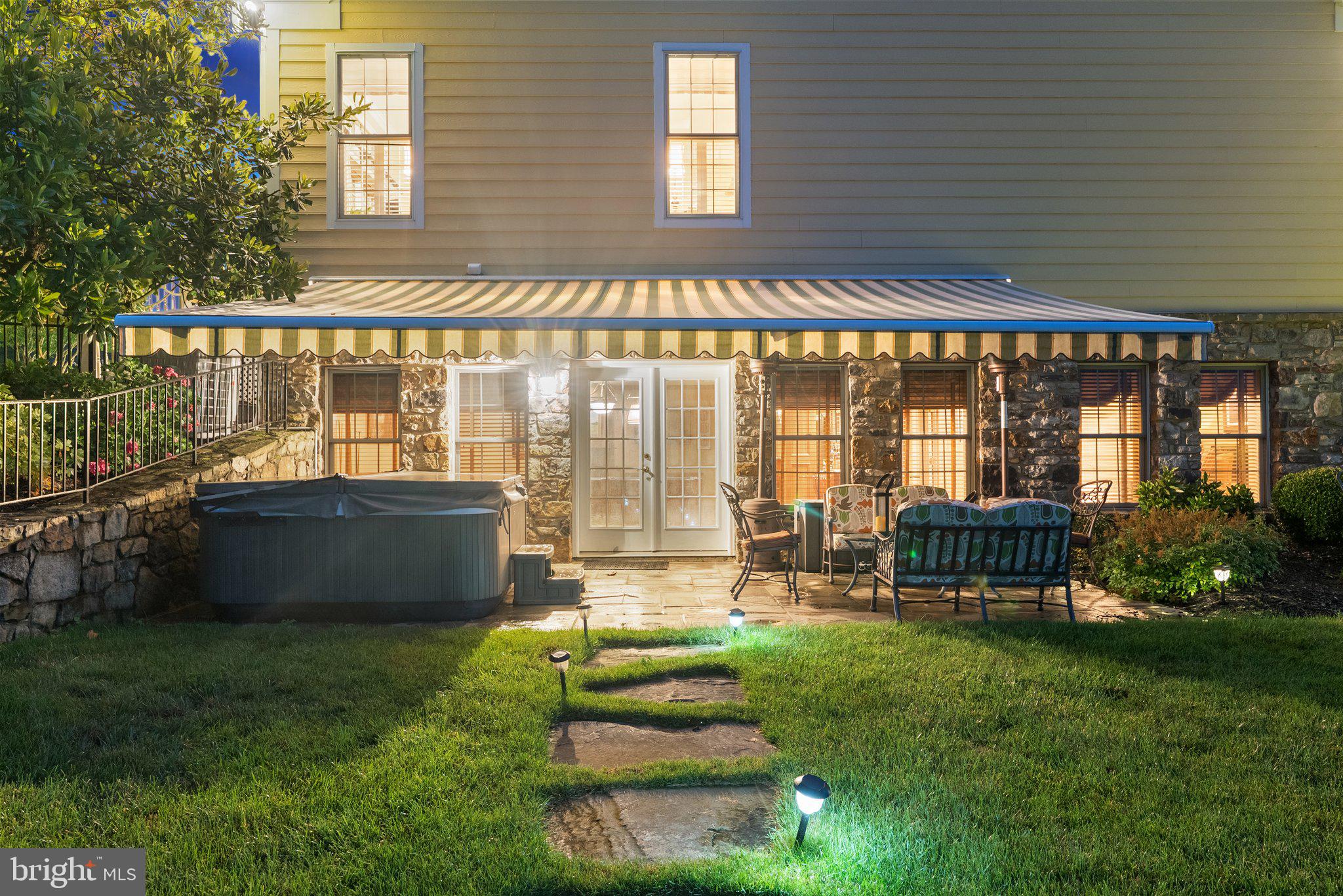 BEACON HILL - Residential