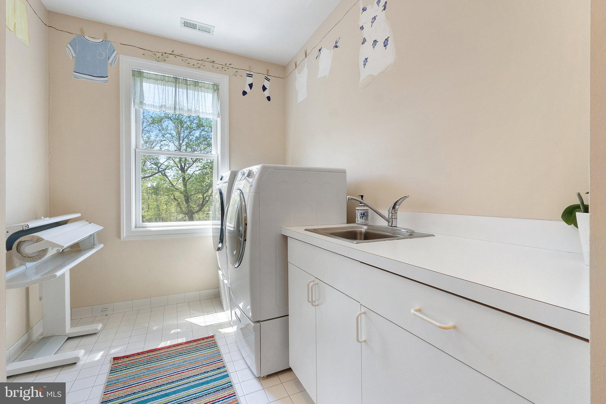 BEACON HILL - Residential