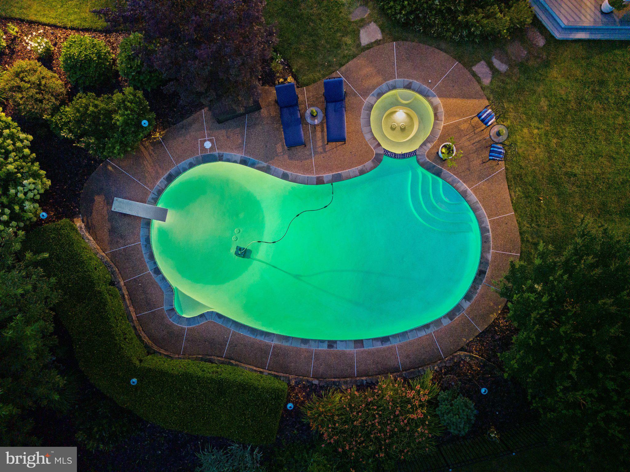 BEACON HILL - Residential