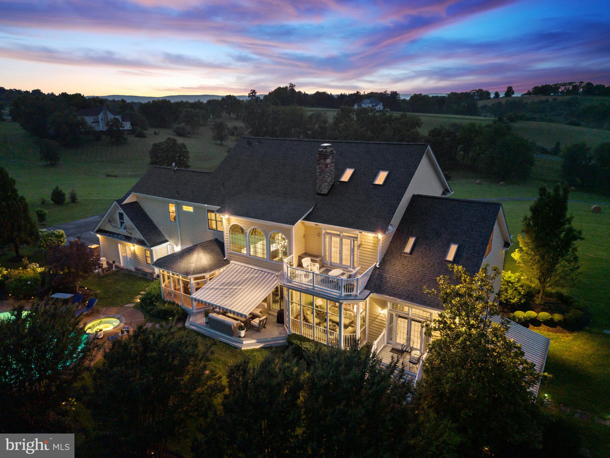 BEACON HILL - Residential